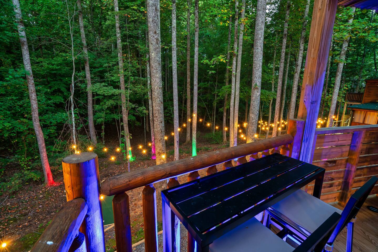 Balcony overlooking back yard area ..next to hot tub area