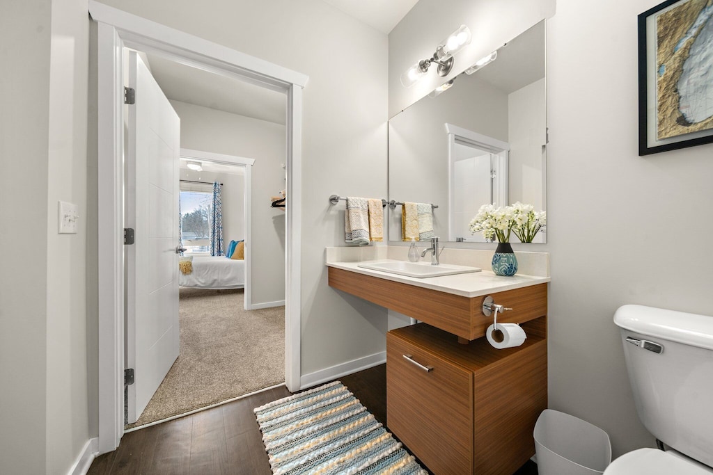 Ensuite bathroom to spacious closet and bedroom.