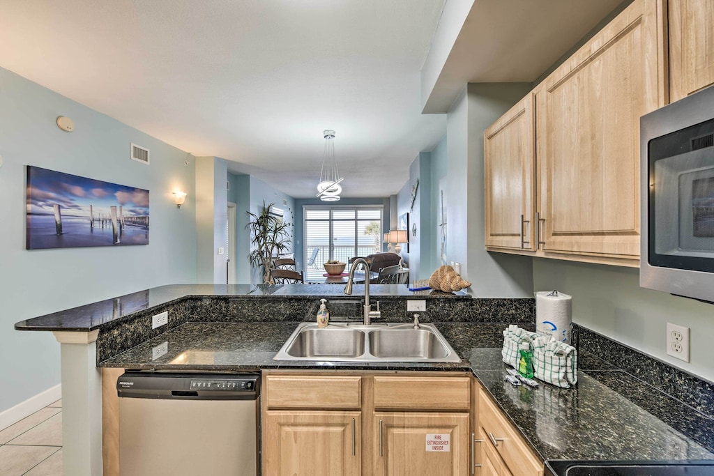 Kitchen | Fully Equipped | Cooking Basics | Dishware & Flatware