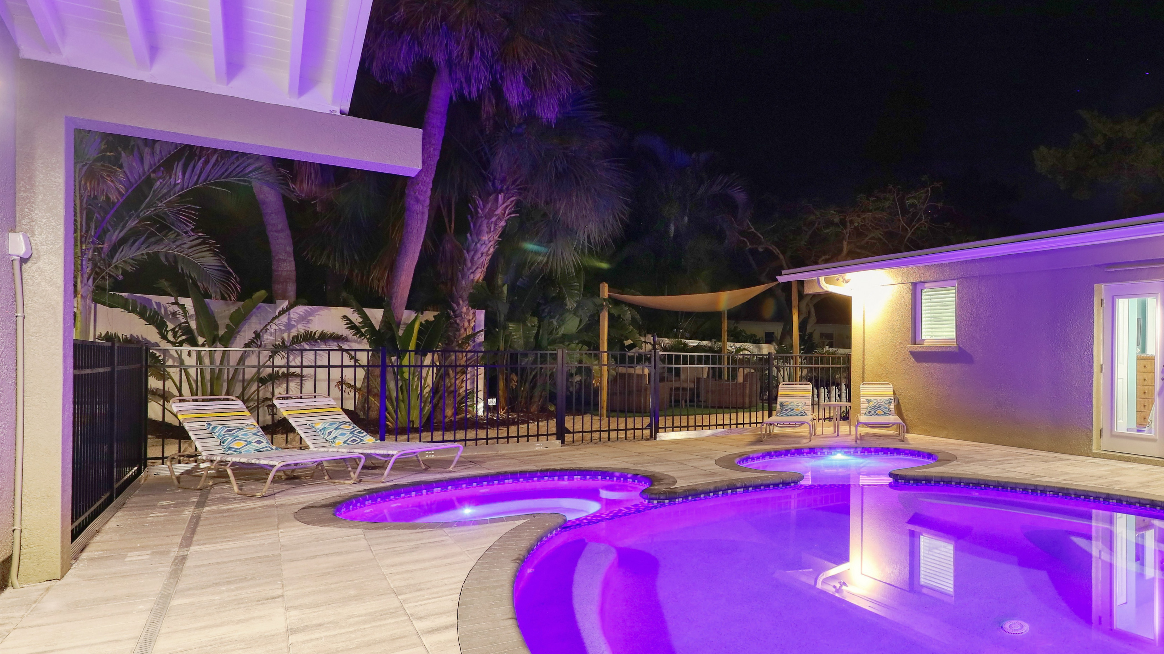 AMI Beach Lagoon #3 (Manatee Suite) — Anna Maria, FL — vacation rental
