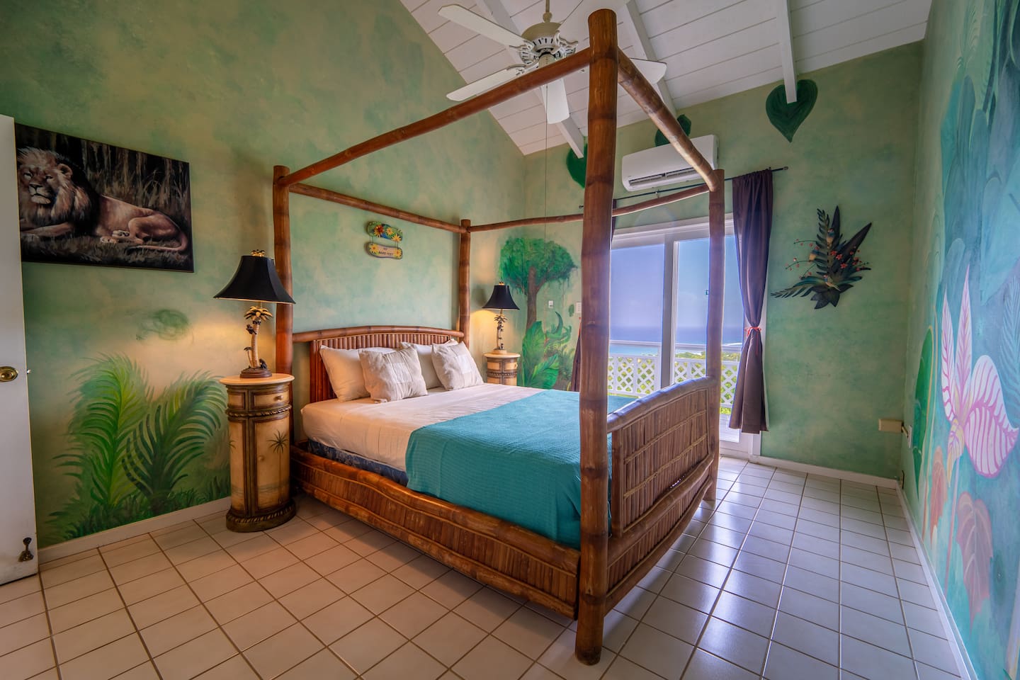 The Jungle Room!! 
Bedroom 4 (Queen) w/ shared balcony - located upstairs