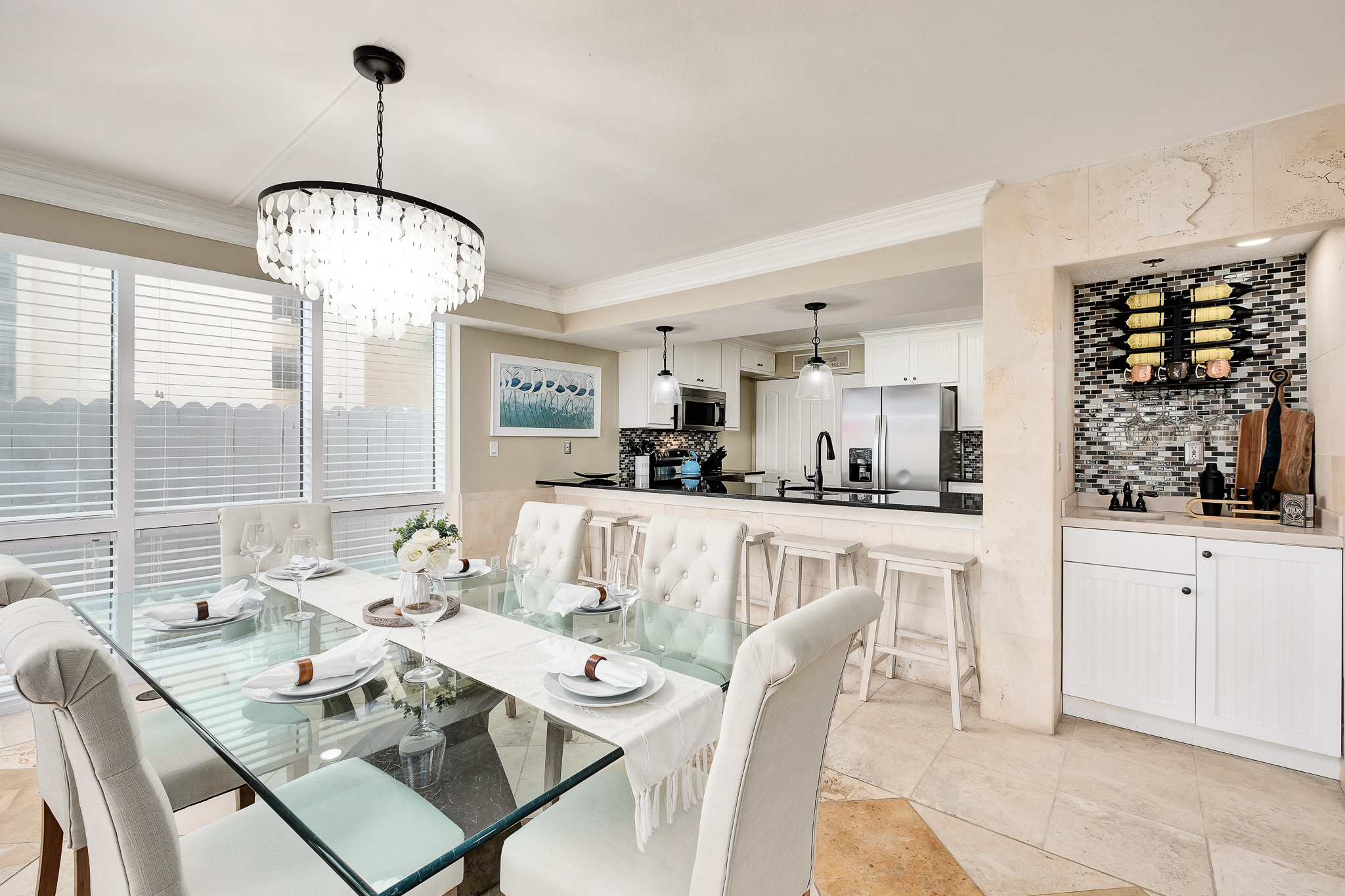 Have dinner in with the family and enjoy cooking in our fully stocked new kitchen