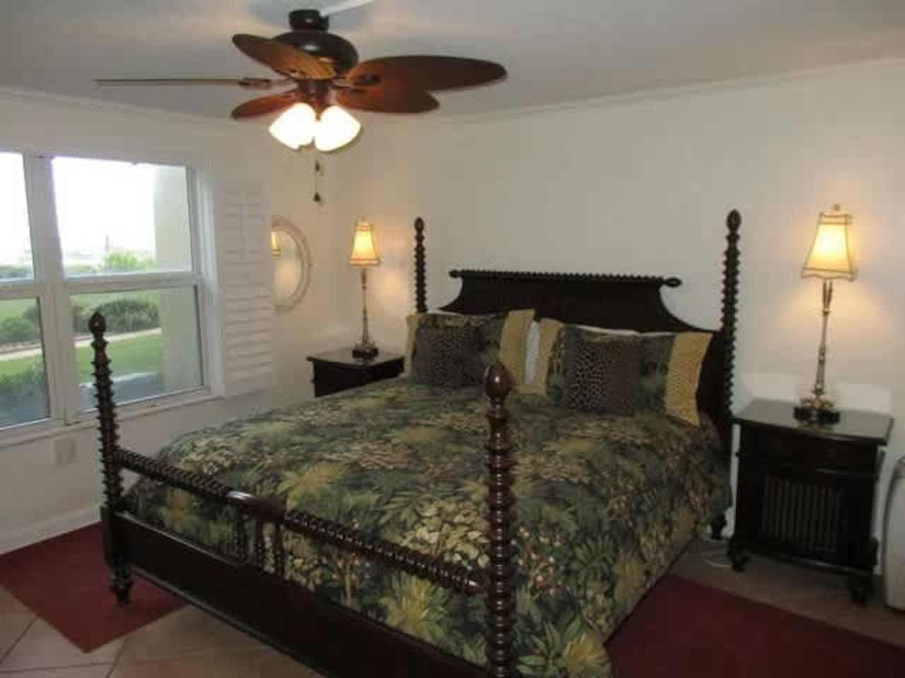 King Size bed with partial ocean views 