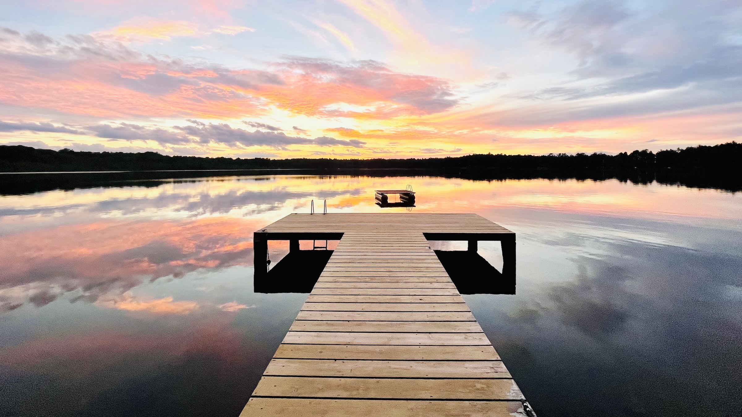 Dollar Lake Retreat has the best sunsets