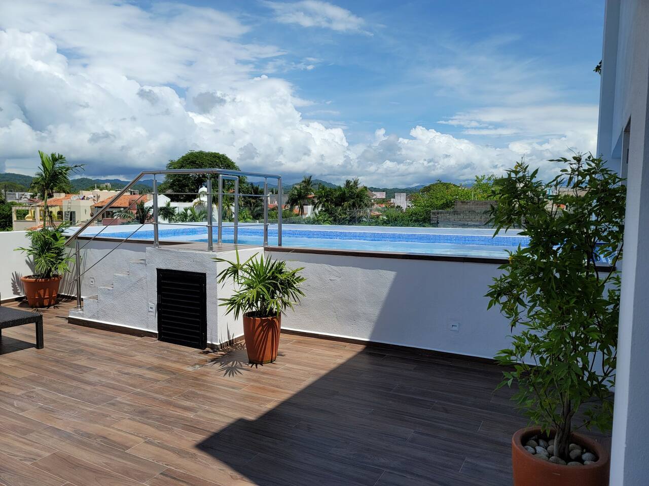 Roof Top pool 25 feet from your front door.