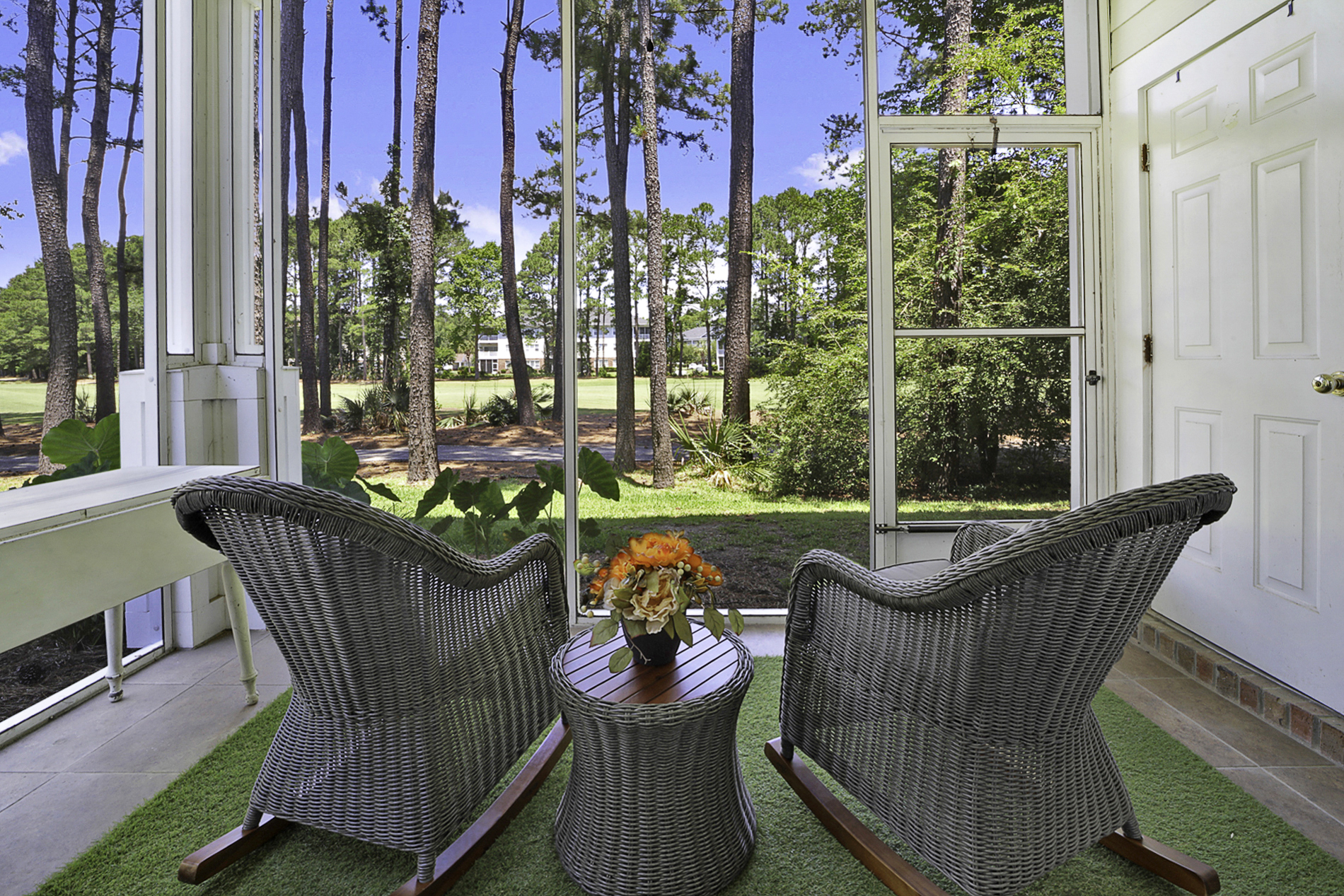 Screened in Porch