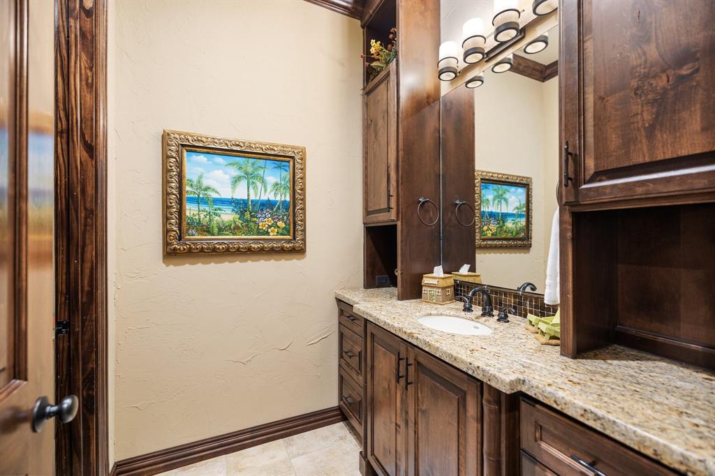 376cfeda6d1747f8b78f4474f5f1695f | Beachhouse | Texas | TX | Vacation Homes | Galveston | Crystal Beach | Kokomo | Breezy Days | Beachfront Elegance | Sunrise Serenity | Southern Sands Property Management, LLC