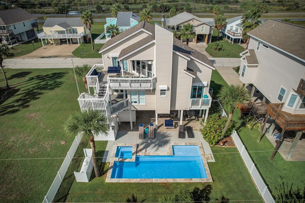 37a0484e7df14c429962ef98955936e4 | Beachhouse | Texas | TX | Vacation Homes | Galveston | Crystal Beach | Kokomo | Breezy Days | Beachfront Elegance | Sunrise Serenity | Southern Sands Property Management, LLC