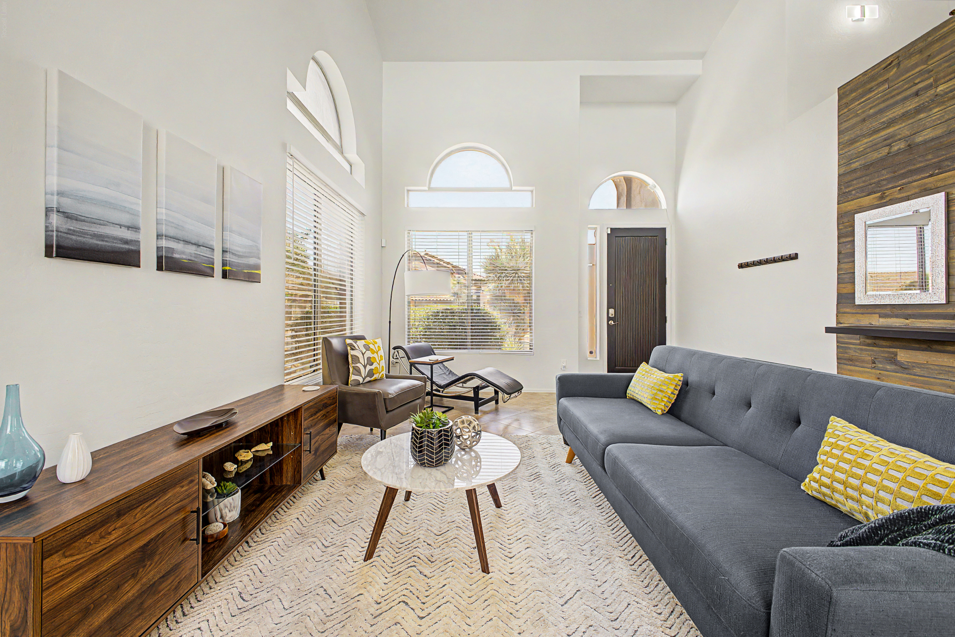 Living Rm