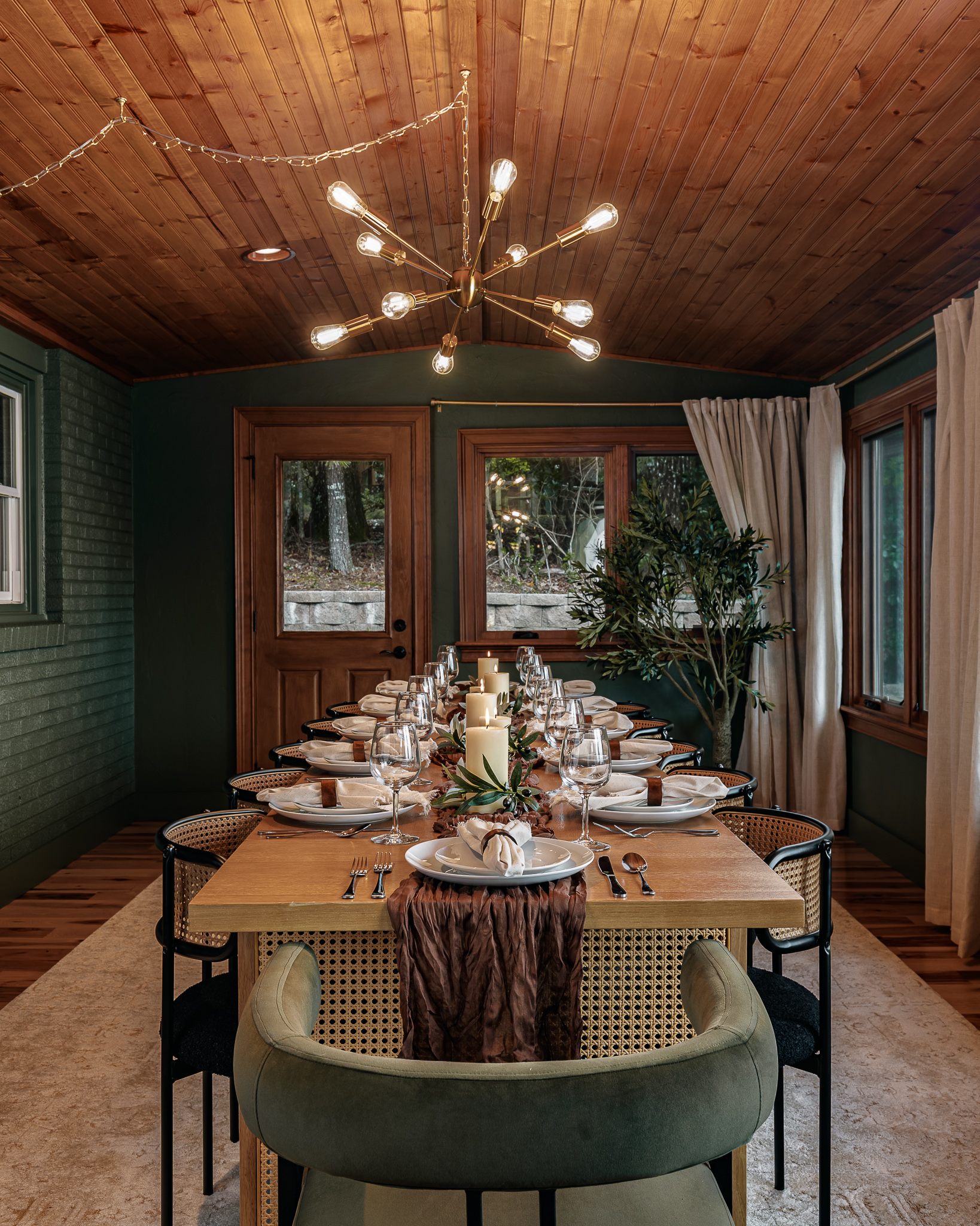 {Dining Room} Gather everyone around the beautifully set dining table for long dinners, celebrations, and memorable meals together.