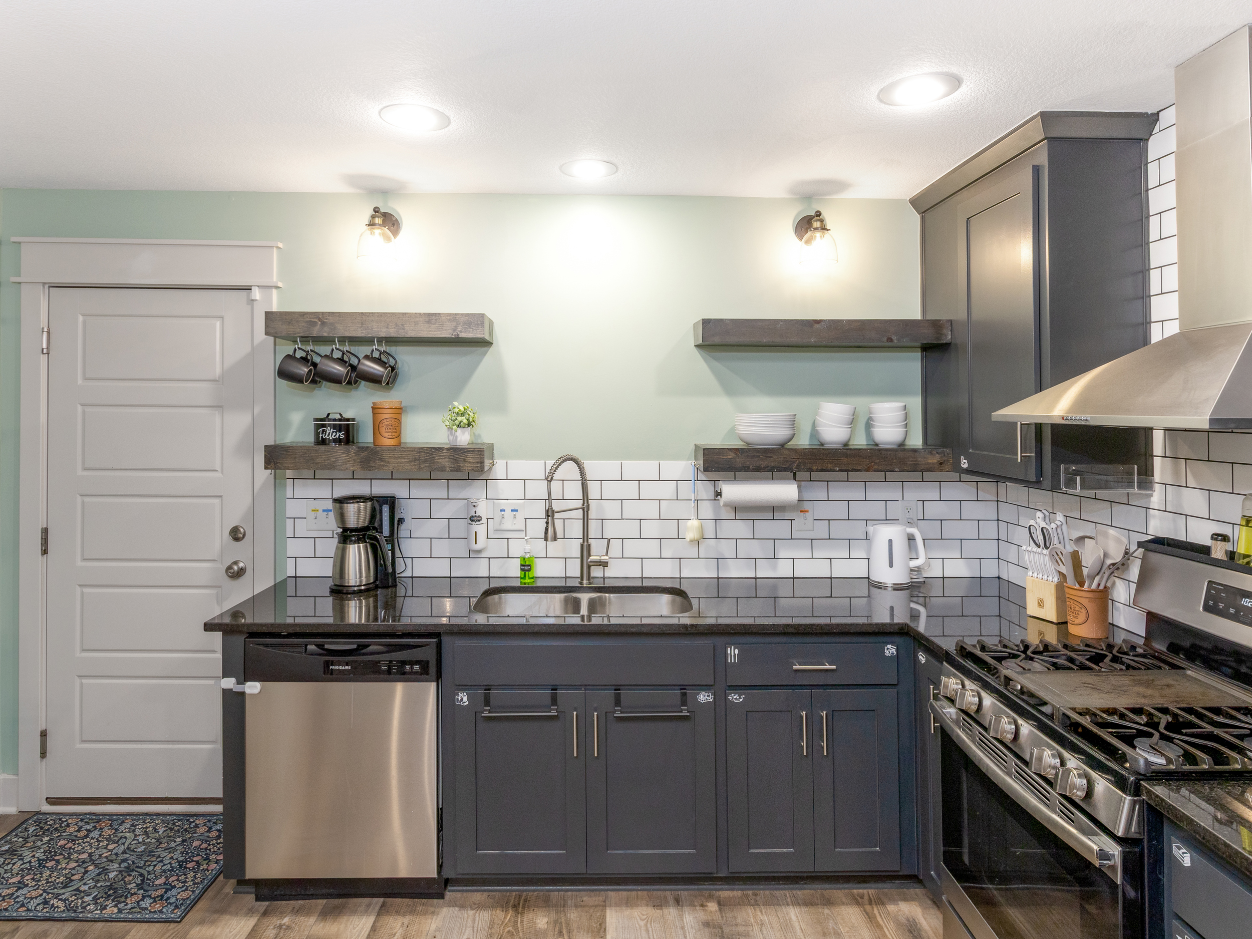 Thoughtfully stocked kitchen designed to make meal preparation simple and convenient. From cooking utensils to small appliances, you'll find the essentials ready for use.