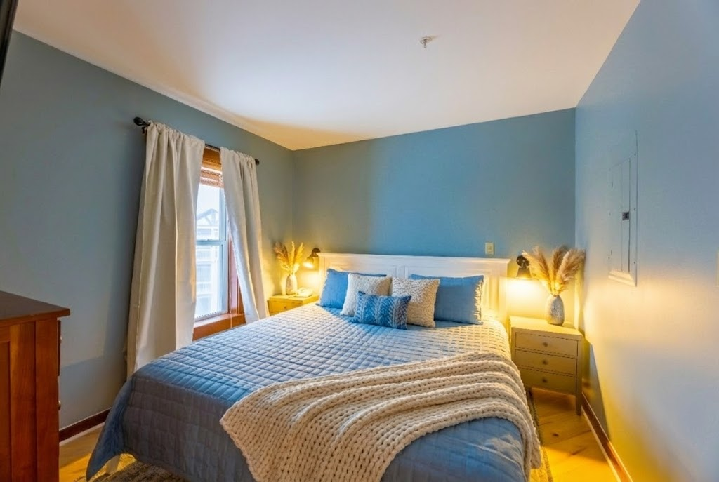 Sweet dreams await in this inviting bedroom!