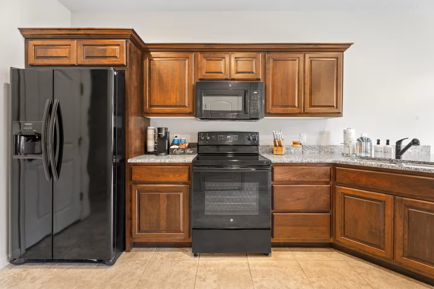 Modern Kitchen setup