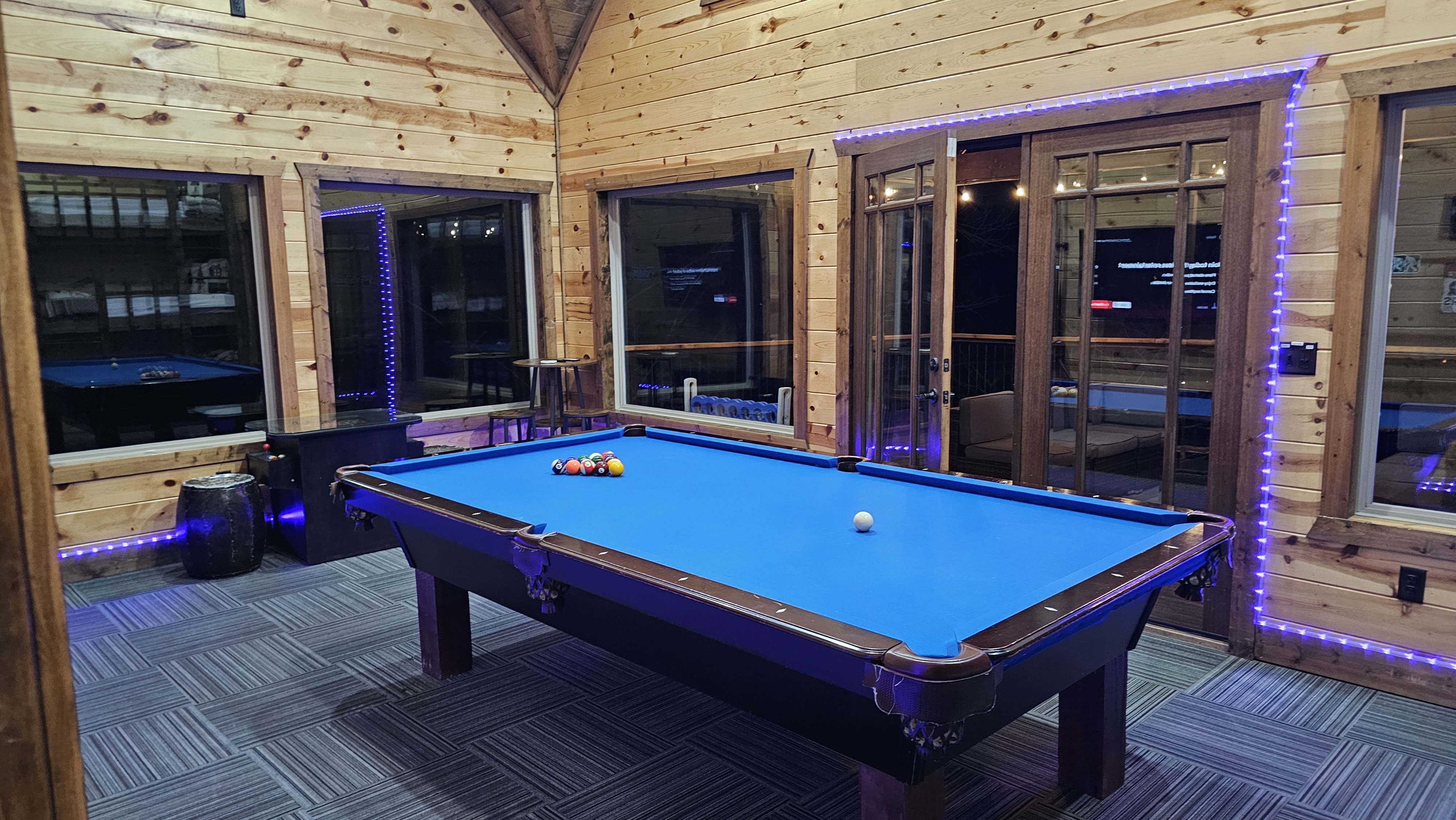 Pine & Hearth Lodge