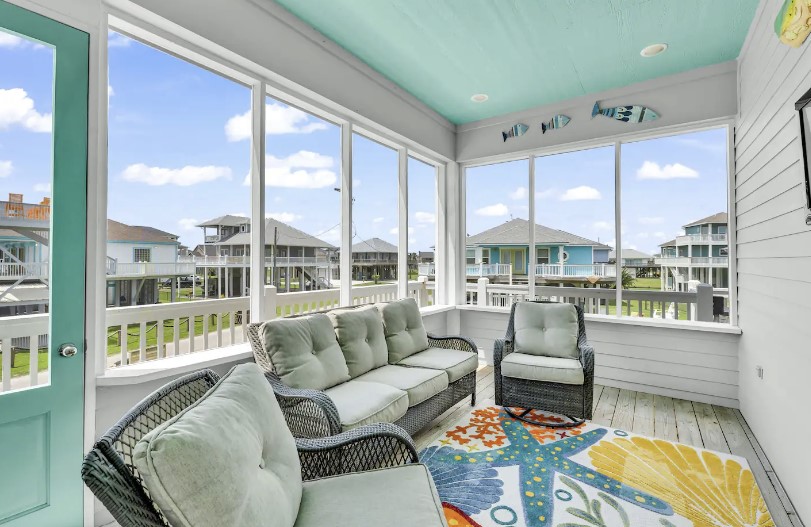 38de53ba57b94548814e6d7a70377092 | Beachhouse | Texas | TX | Vacation Homes | Galveston | Crystal Beach | Kokomo | Breezy Days | Beachfront Elegance | Sunrise Serenity | Southern Sands Property Management, LLC