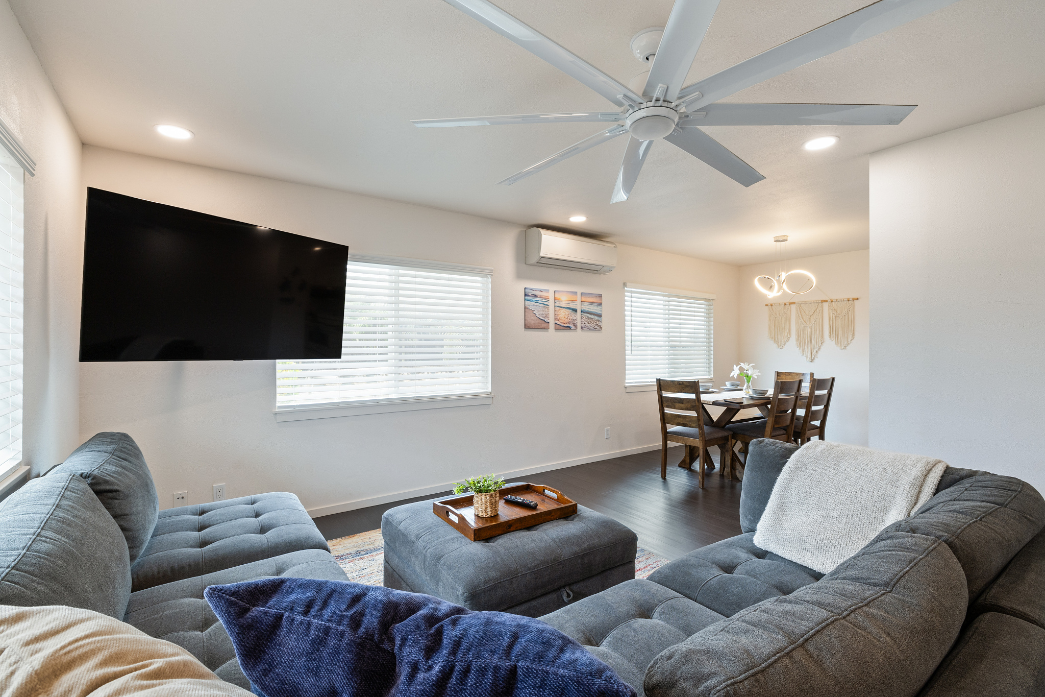 living room with air conditioning