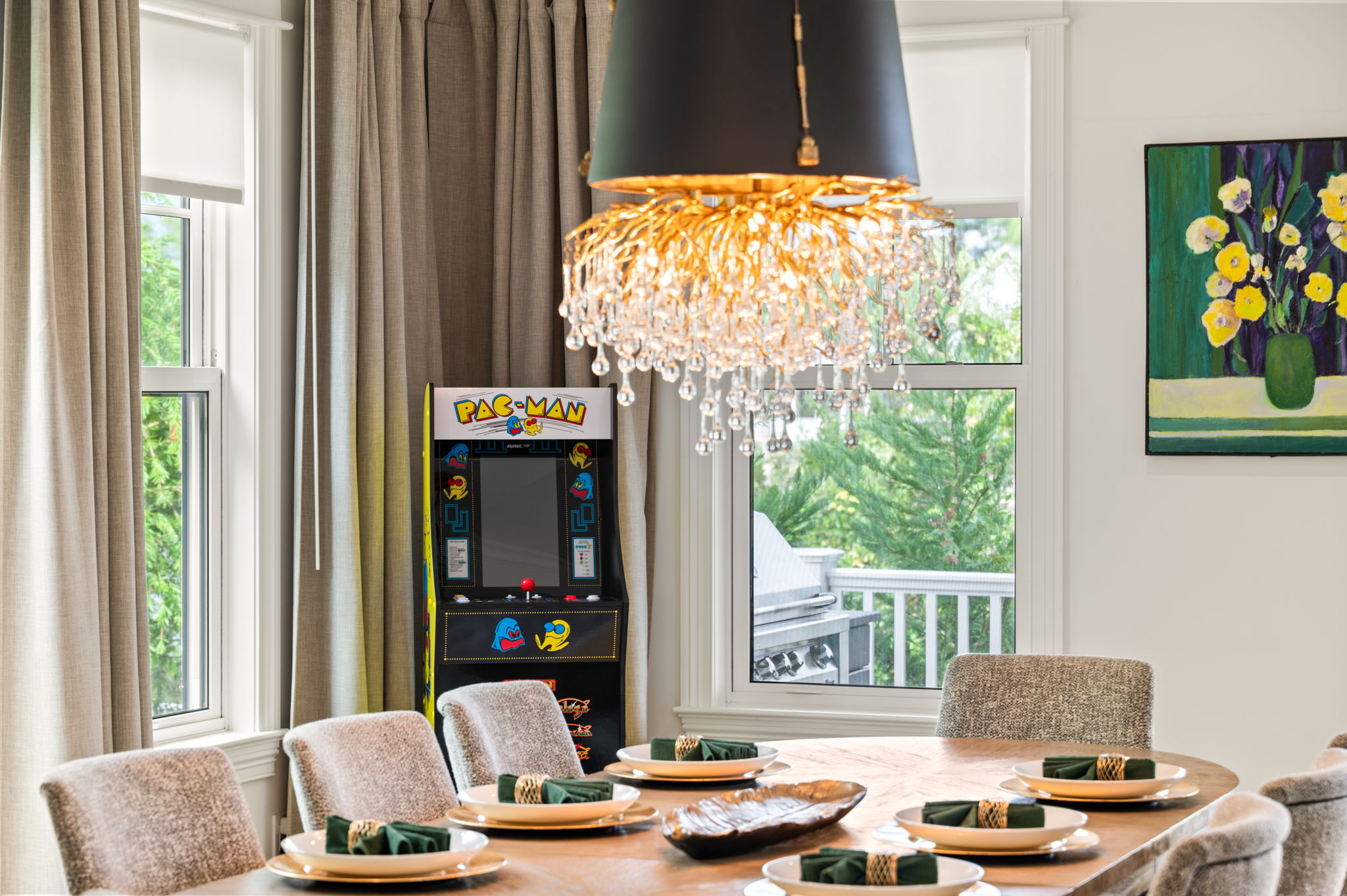 Dinner and a good ol' game of Pac Man!