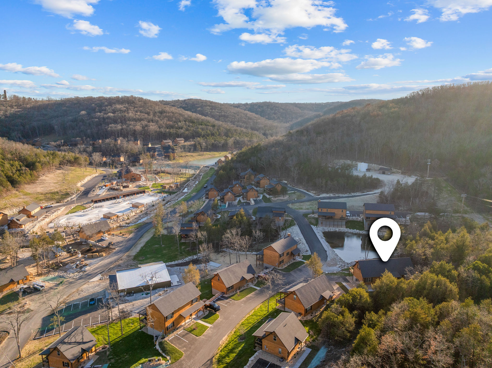 A bird’s-eye view of the surrounding area and scenic landscape.
