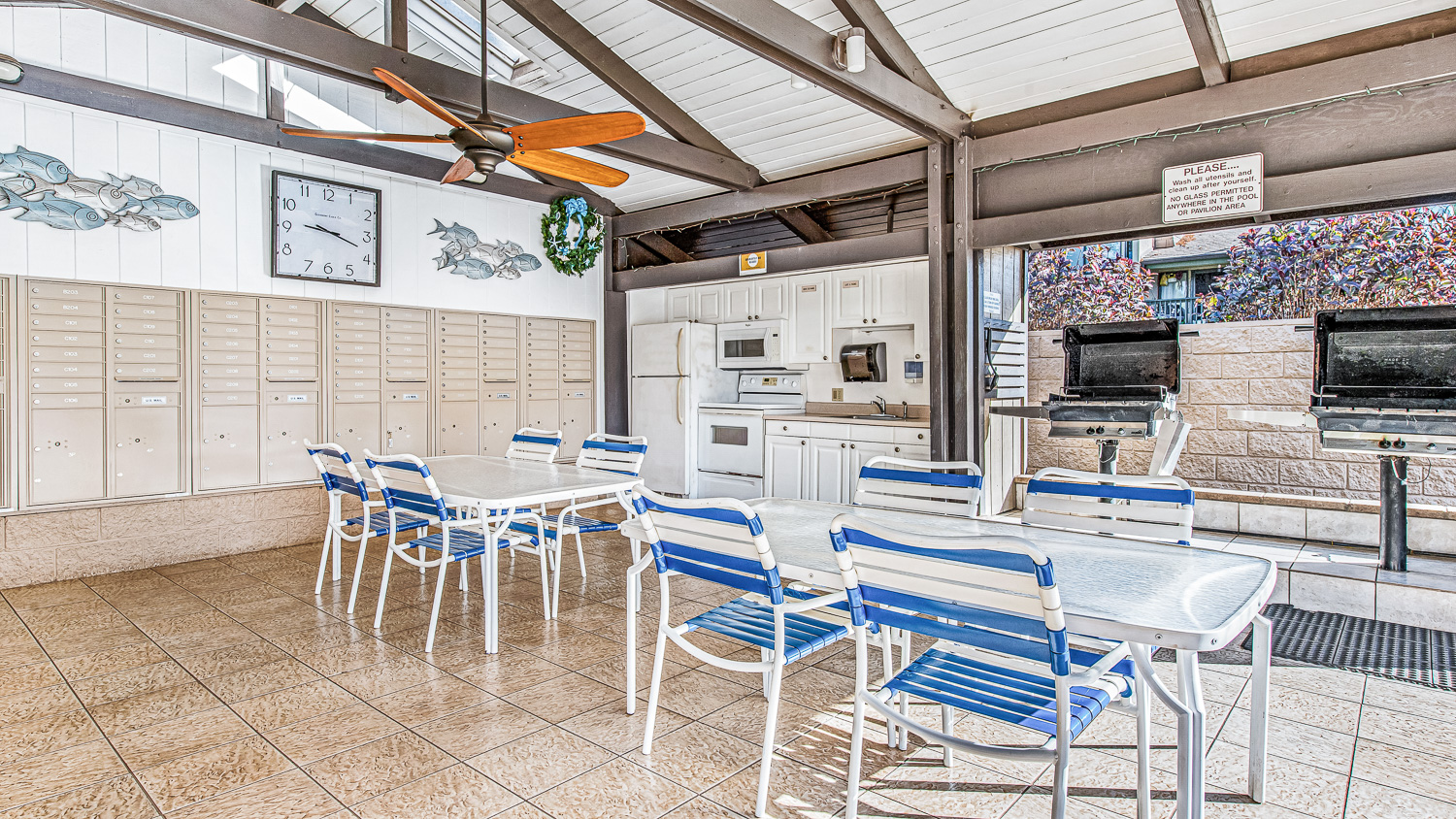 Another relaxed dining option and maybe you'll make some new friends!