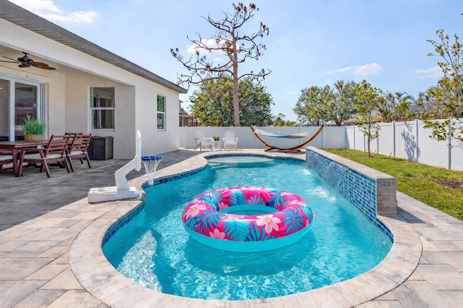 Enjoy a day by the pool!