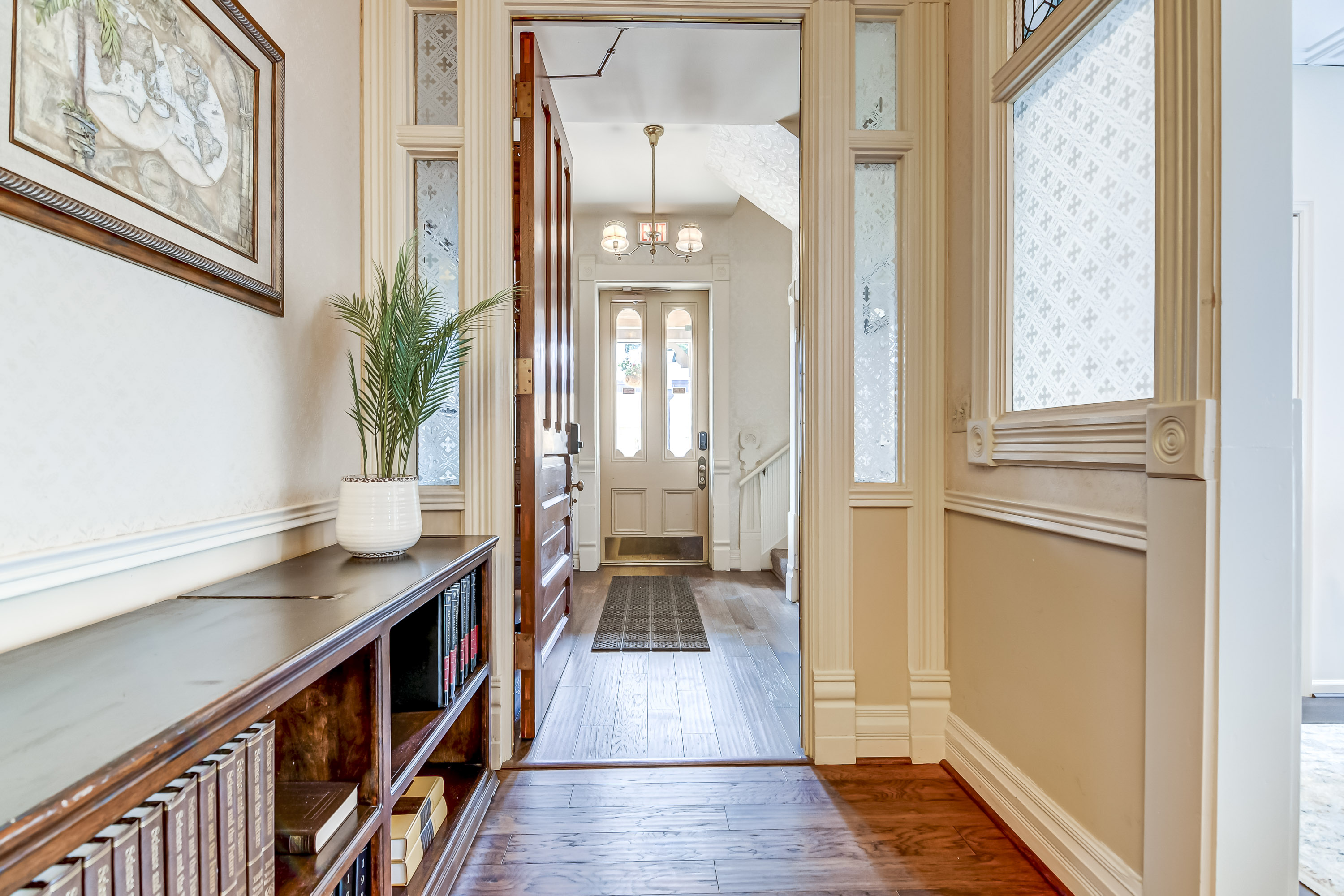 The Bressmer - Front Hallway