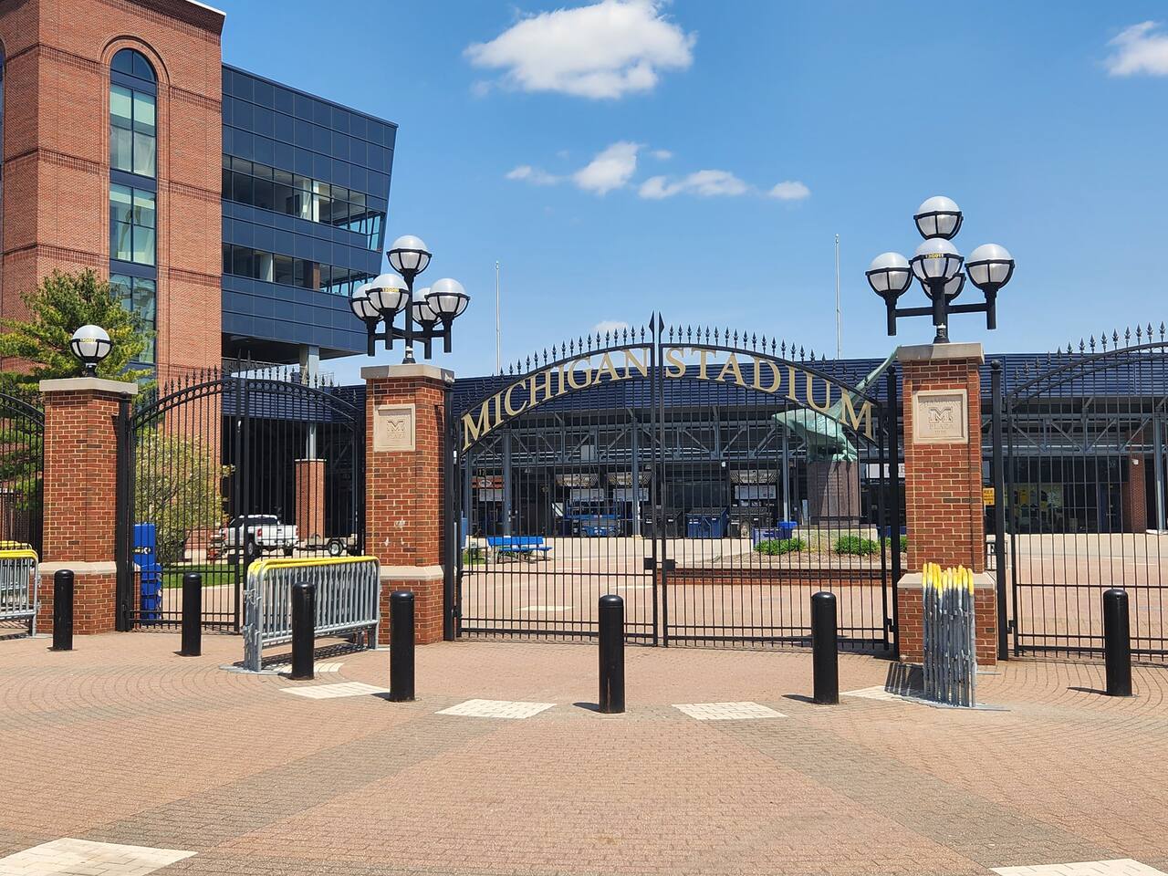 Michigan Stadium(1.0 miles away)