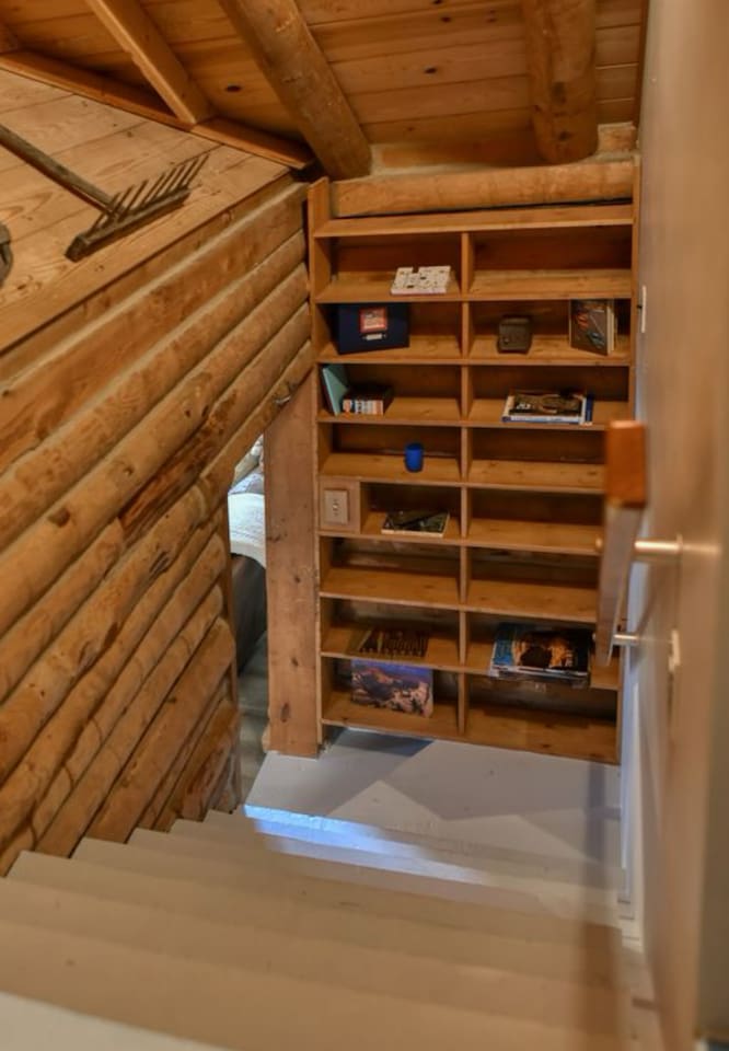 Book Shelf