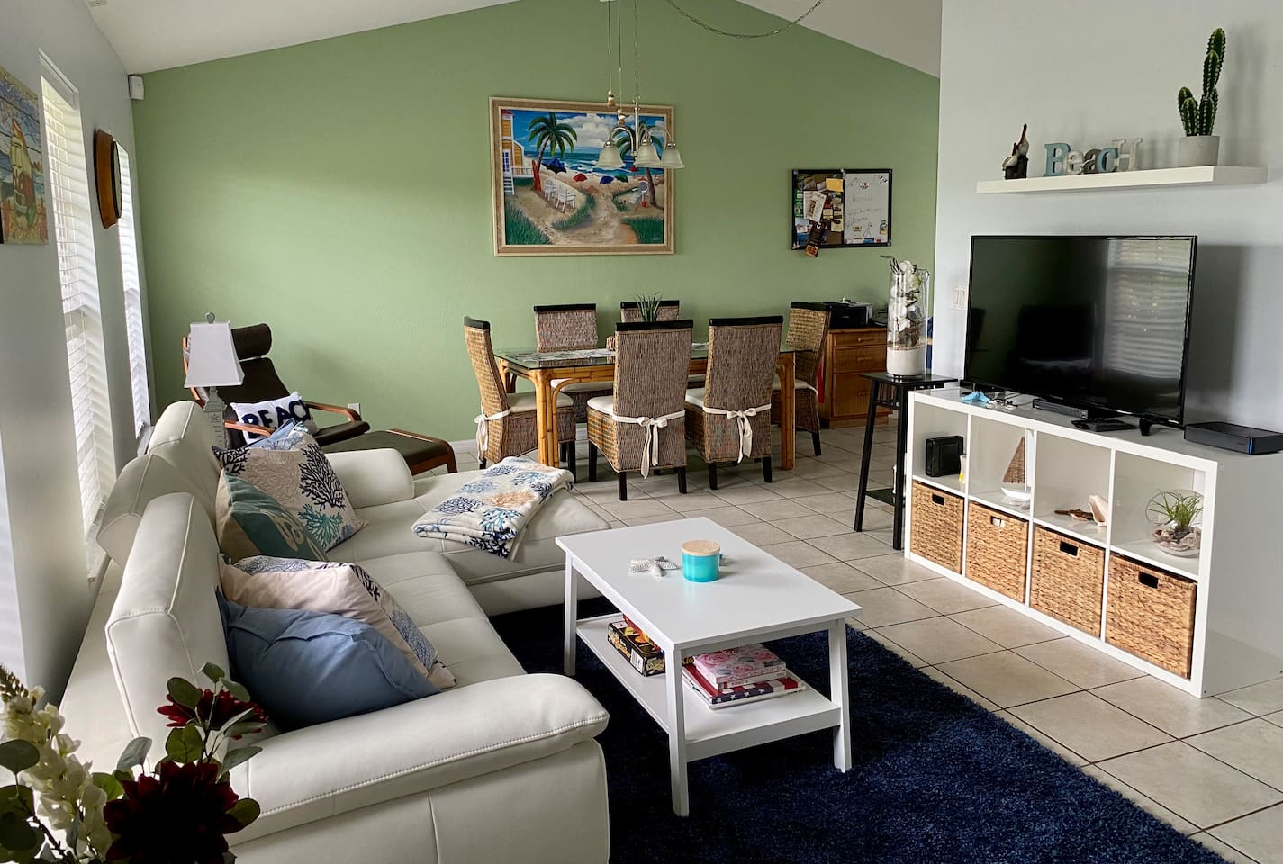 Villa Marion- Living and dining area