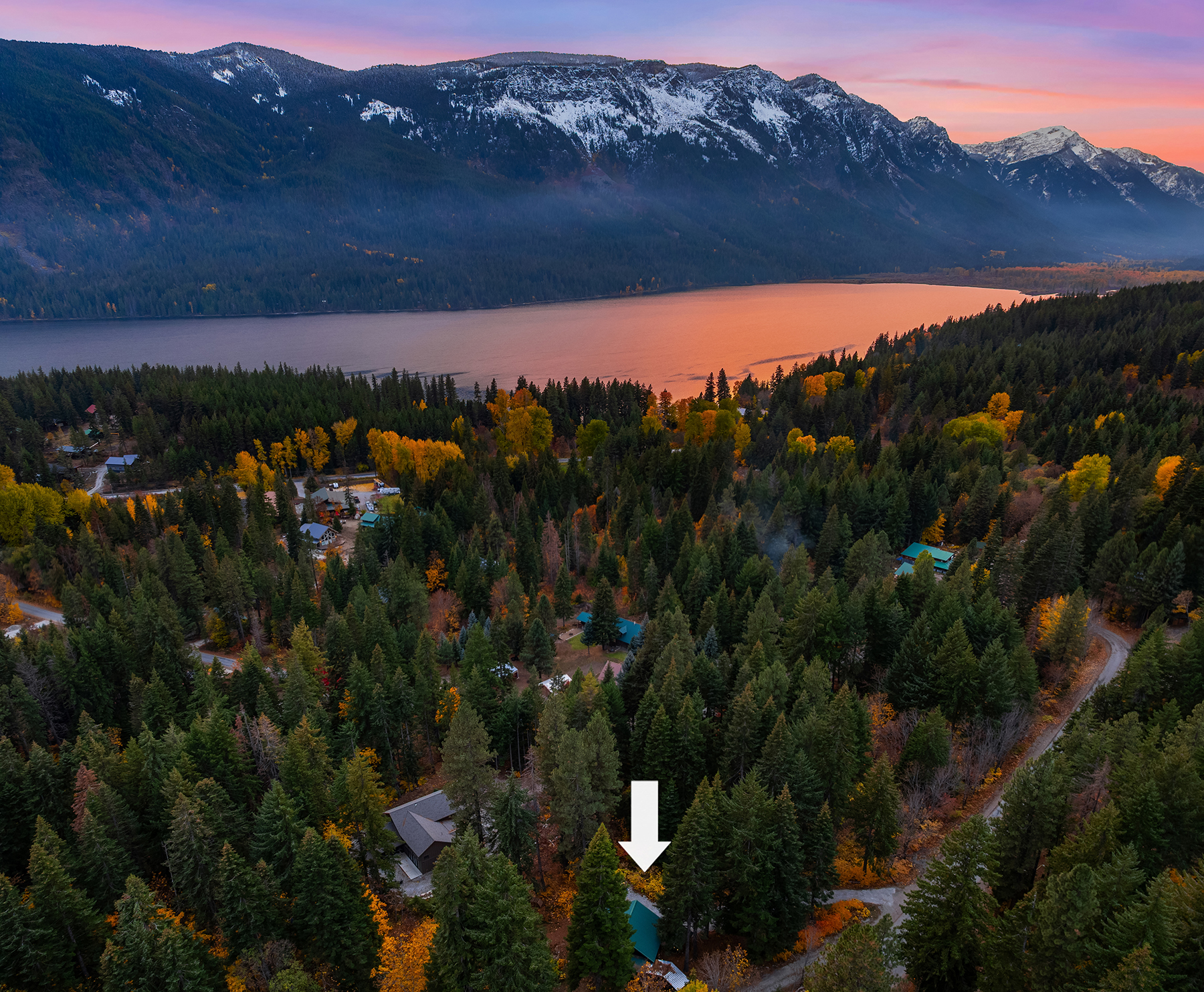 Whispering Pines neighborhood, close to Lake Wenatchee