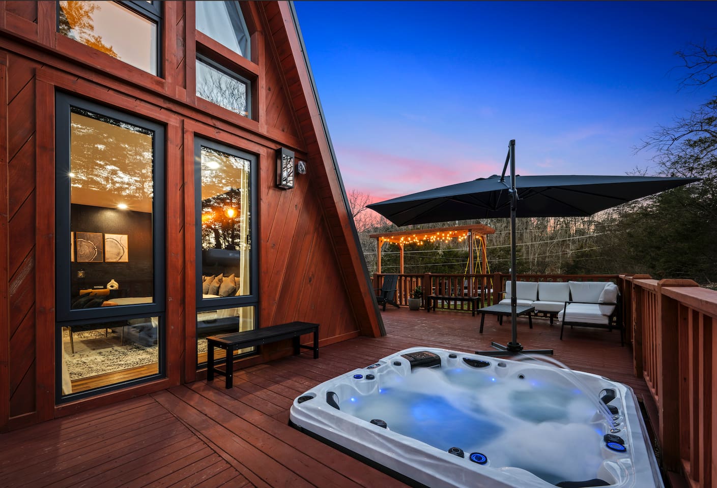 Stargaze from the warmth of this modern glass cabin retreat.