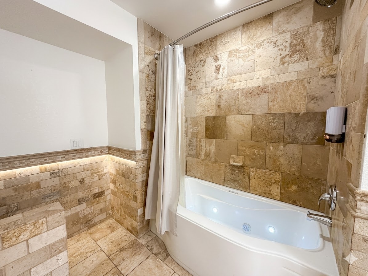 Bathroom 1 -shared between Bedroom 1 and 2.