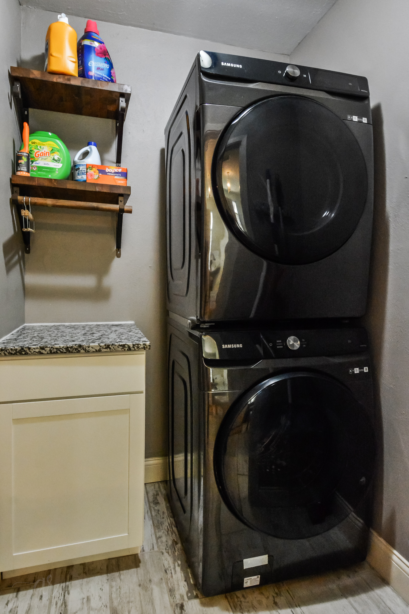 Laundry Room - Full washer/dryer, iron & ironing board.