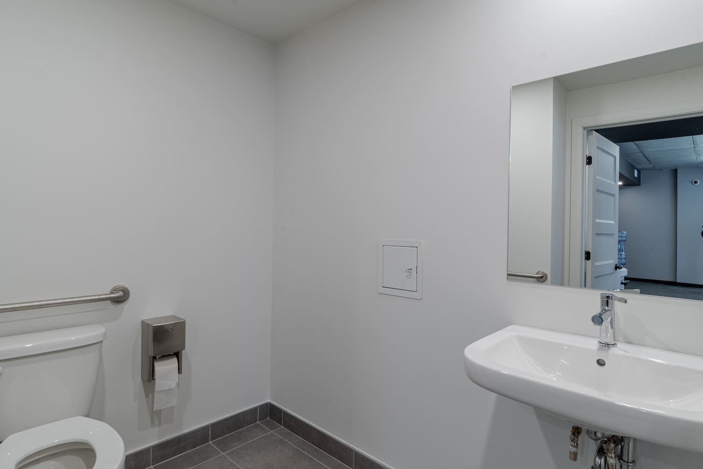 Salle de bain de la salle d'exercice