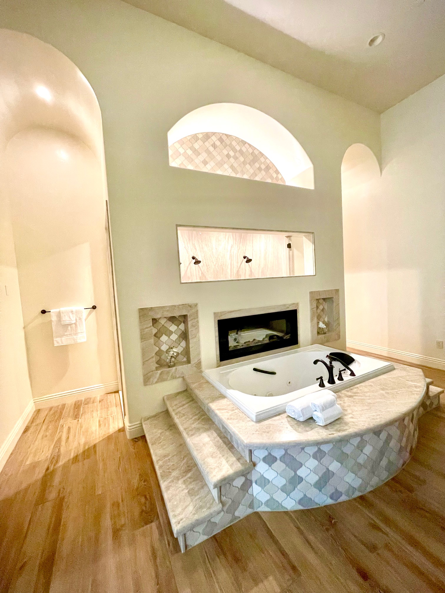 Primary Bath (1)