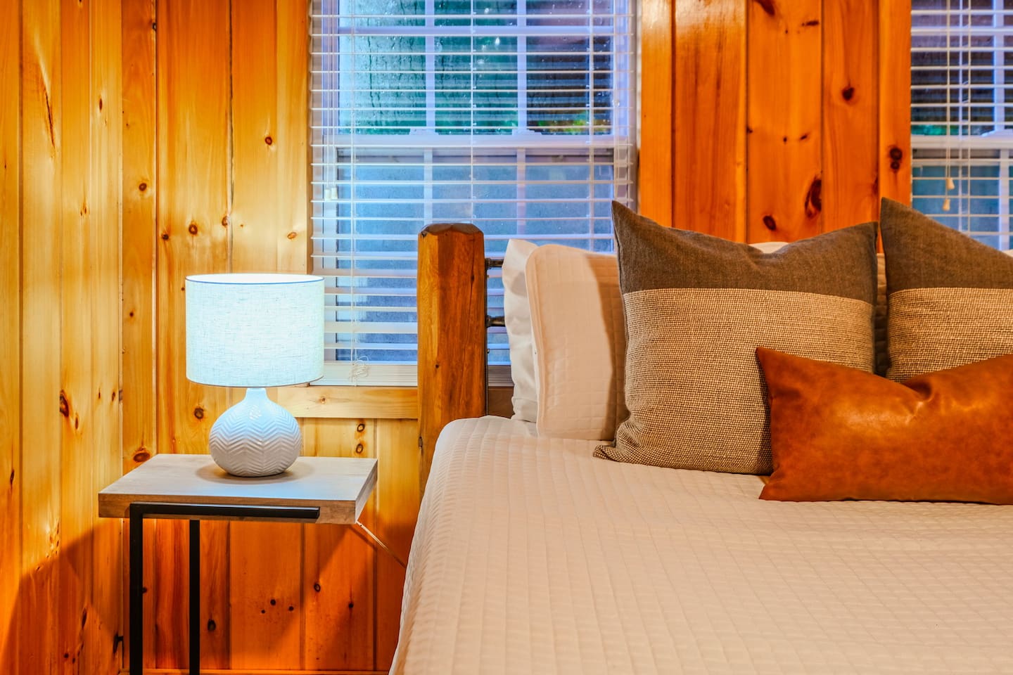 Main level Queen Bedroom