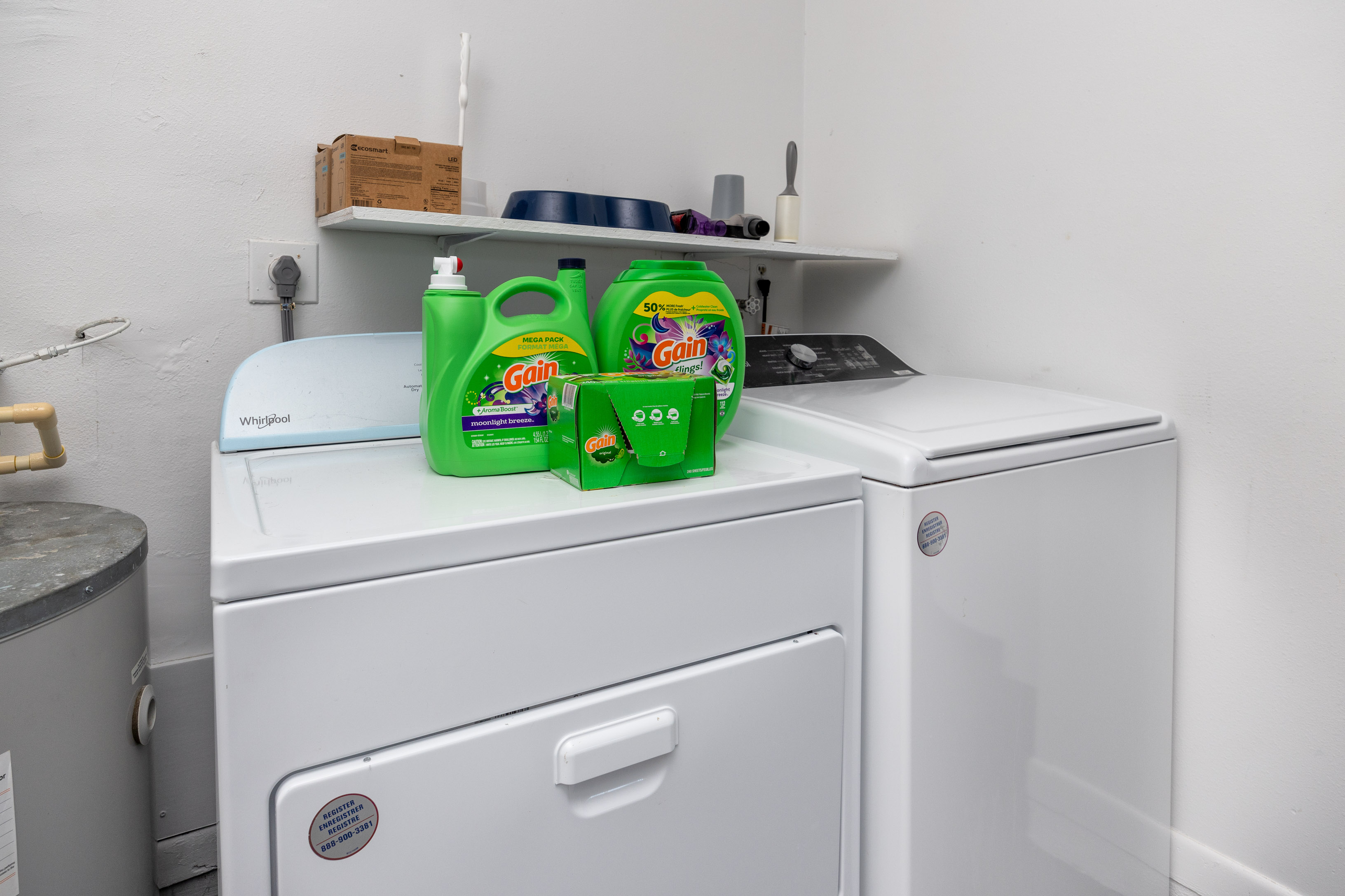 Laundry Space In Garage