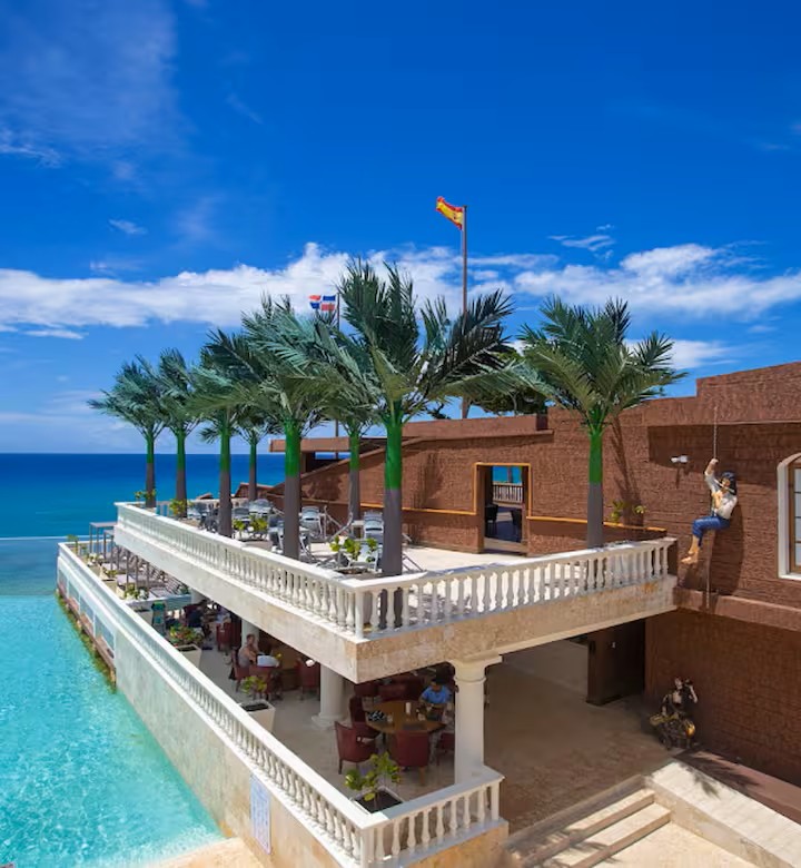 Santa Fe Resort / Restaurant  Additional fee