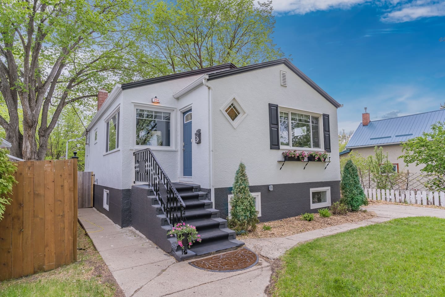 Broadway 4-Bedroom Character Home | Walk to Broadway, Near RUH & University