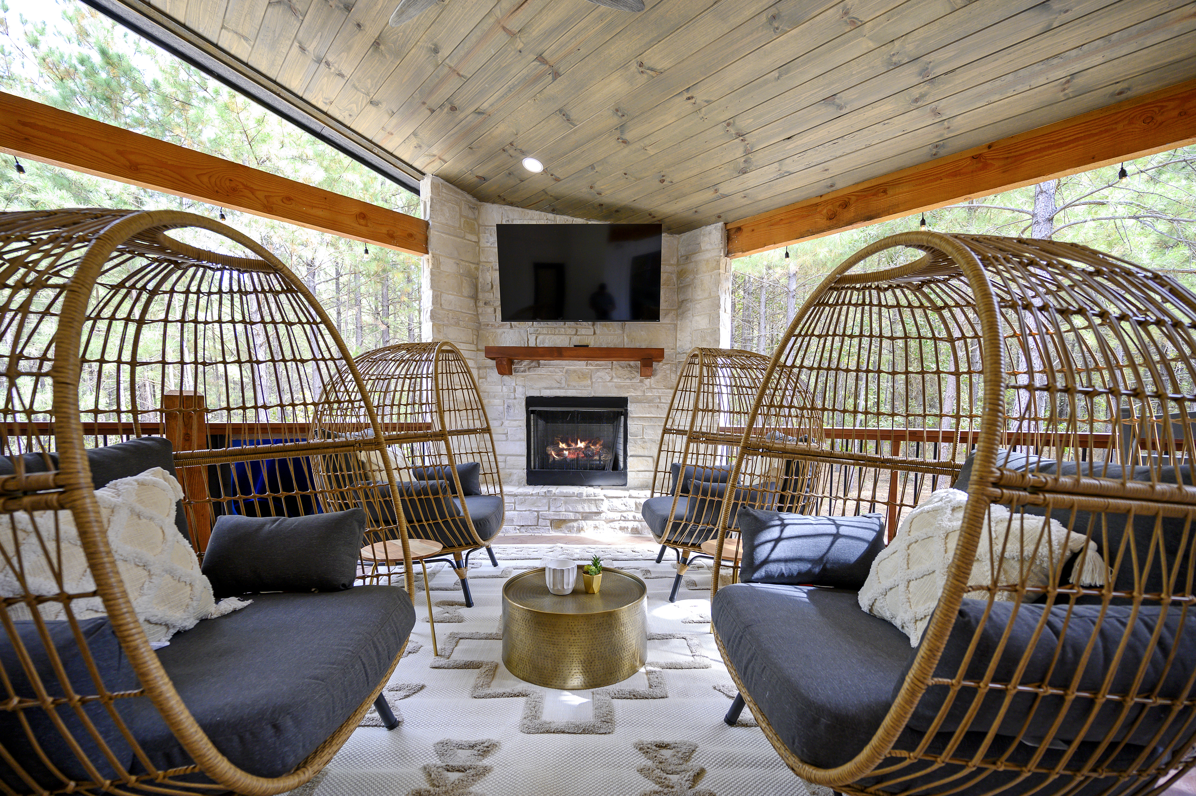 Chicken and Waffles Cabin — Broken Bow, OK — vacation rental