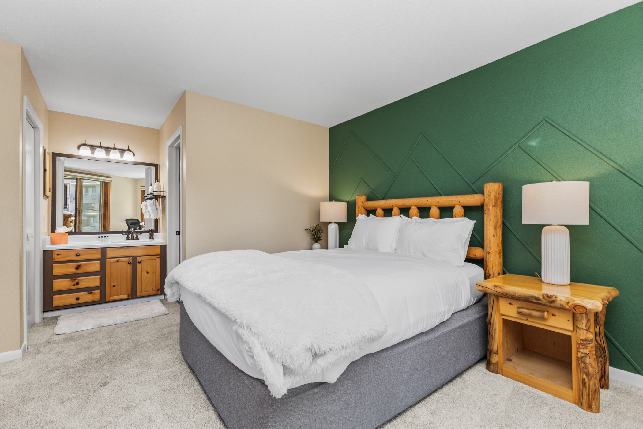 Bedroom #2 | Queensize Bed | Ensuite Bathroom