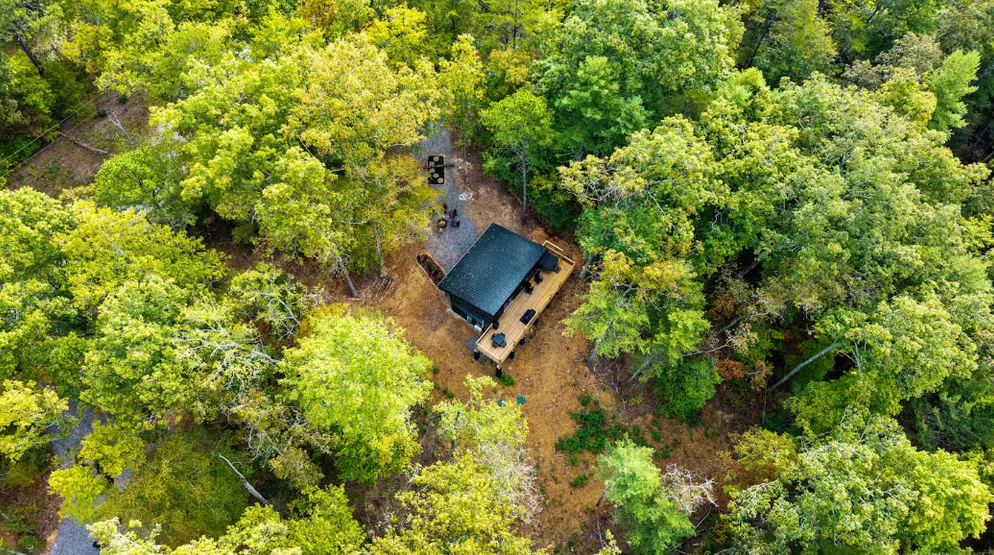 A view from above of this gorgeous wooded setting