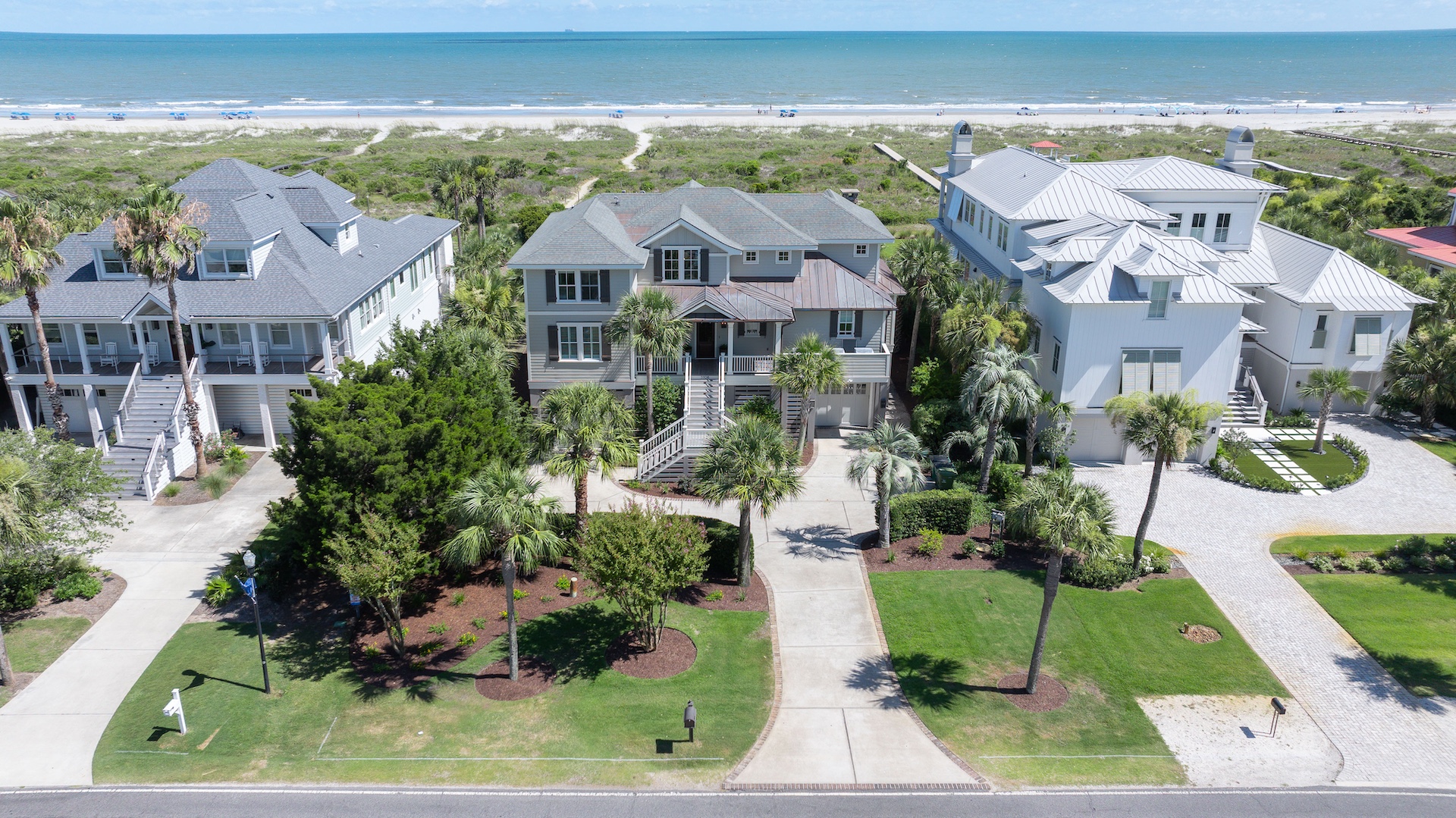 Beach Shelter | 3708 Palm Blvd | Isle of Palms, SC | IOP Escapes