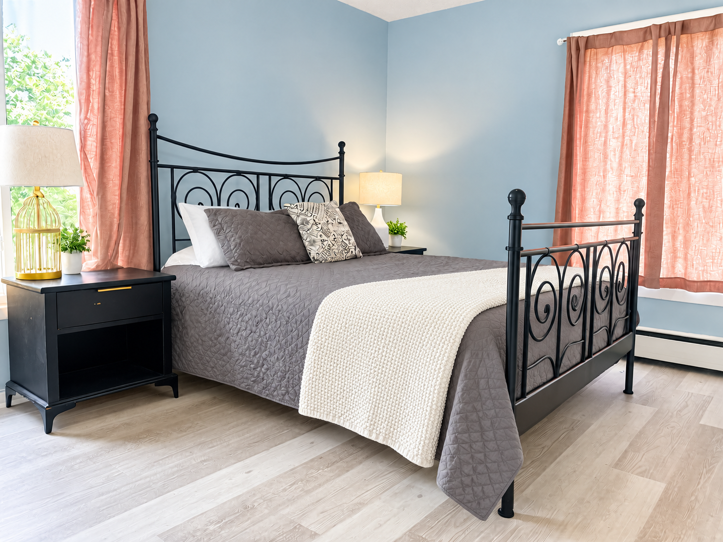 Queen size bed