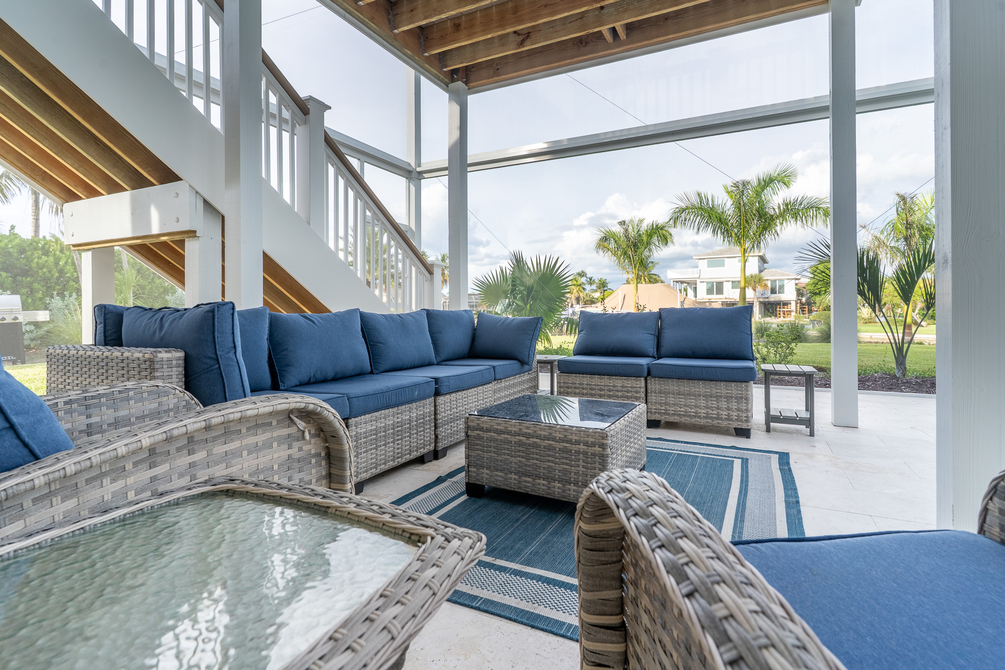 Outdoor Coach Seating