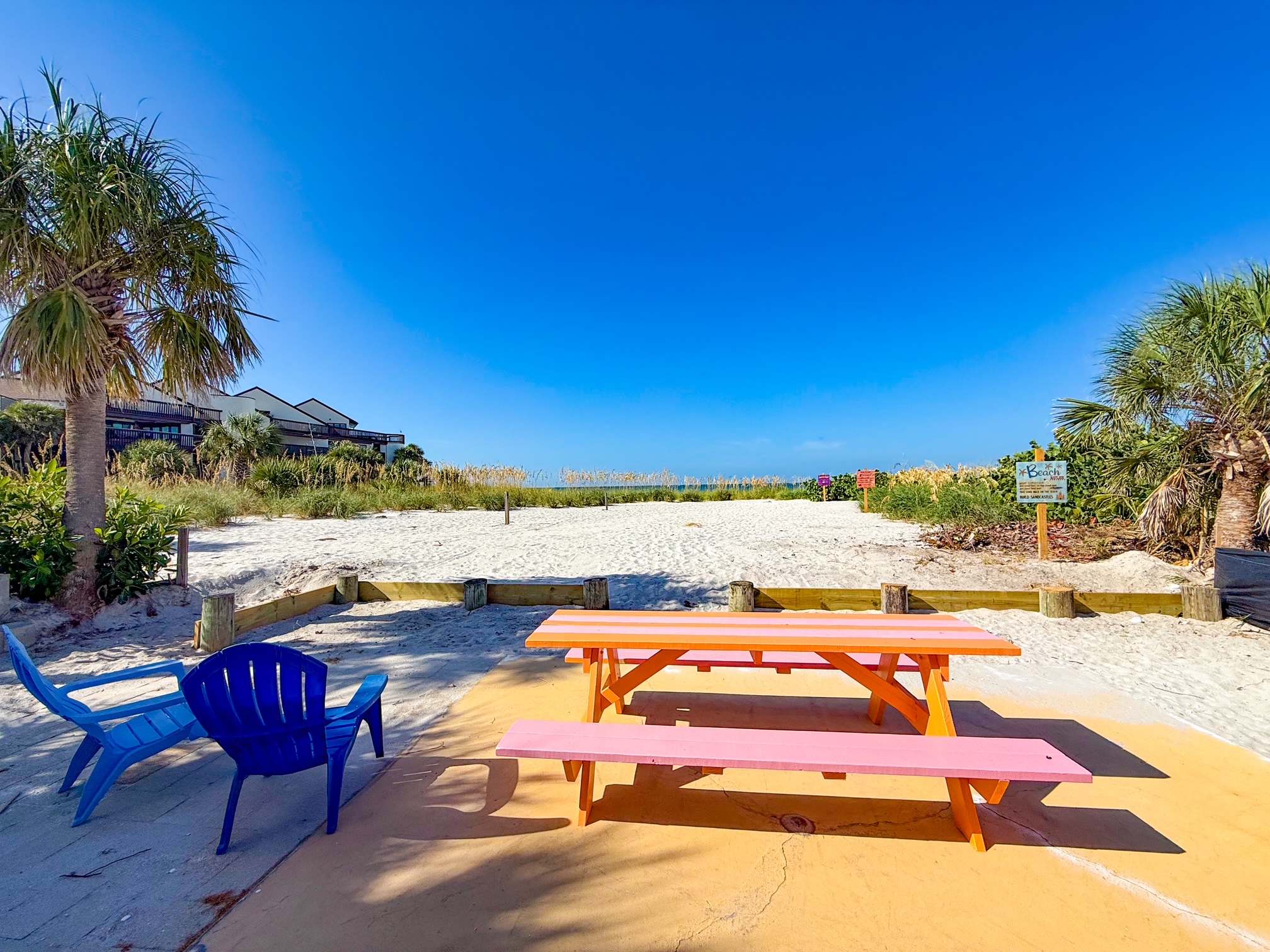 Private Patio & Picnic Table