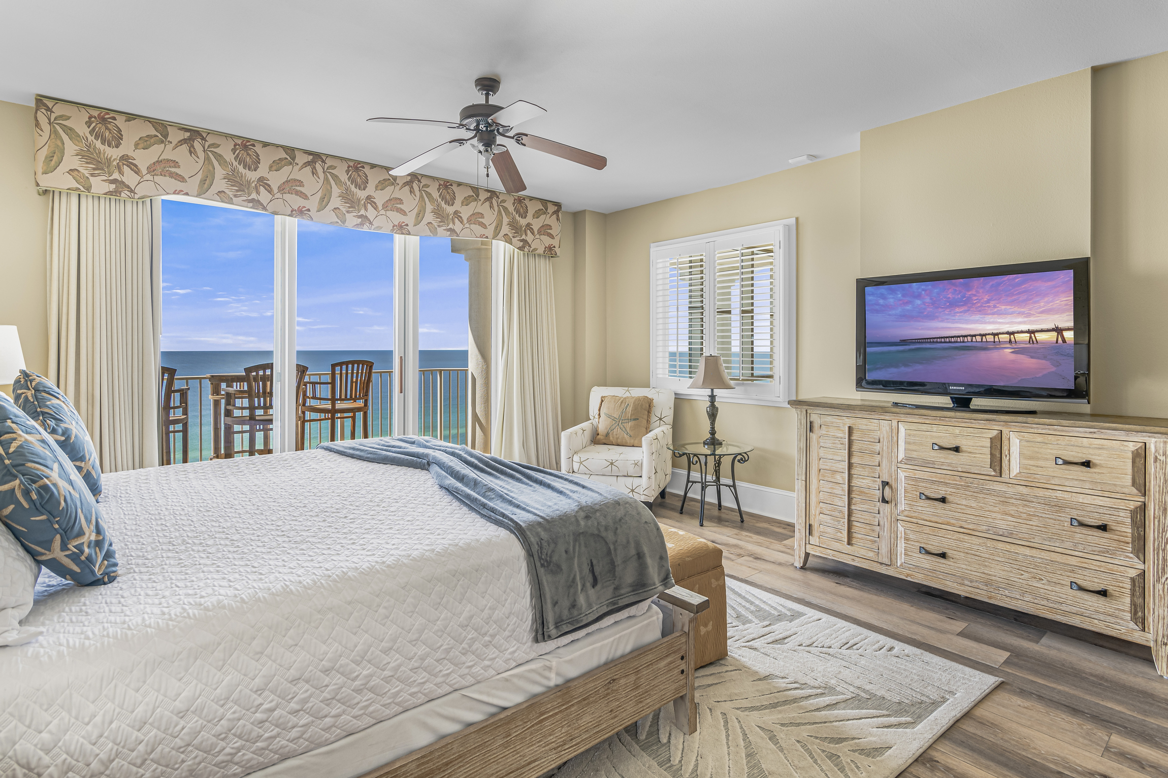 2nd Floor Master Bedroom: KING BED, Gulf Views, Balcony Access, Smart TV, Private Remodeled Bathroom with dual vanity and walk in shower, soaker tub, large closet