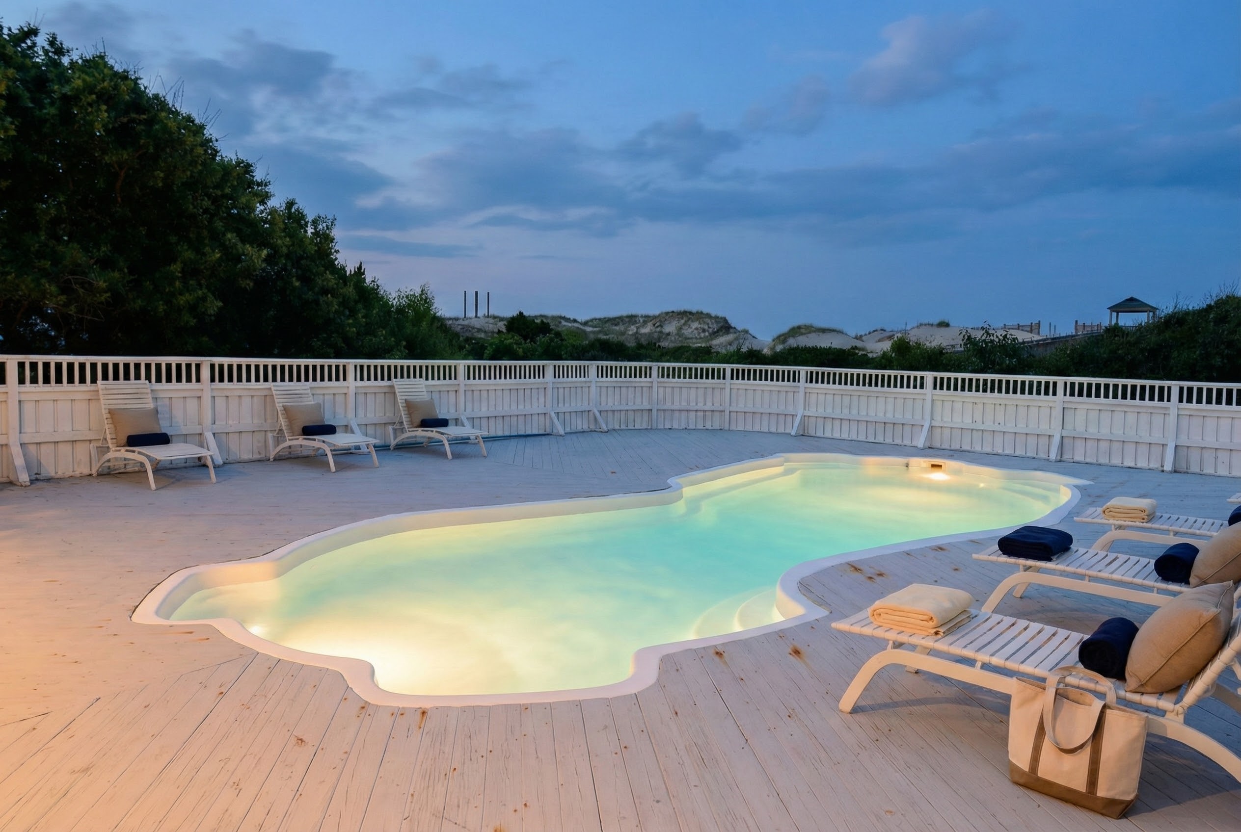 The Fitzgerald — Pool Deck