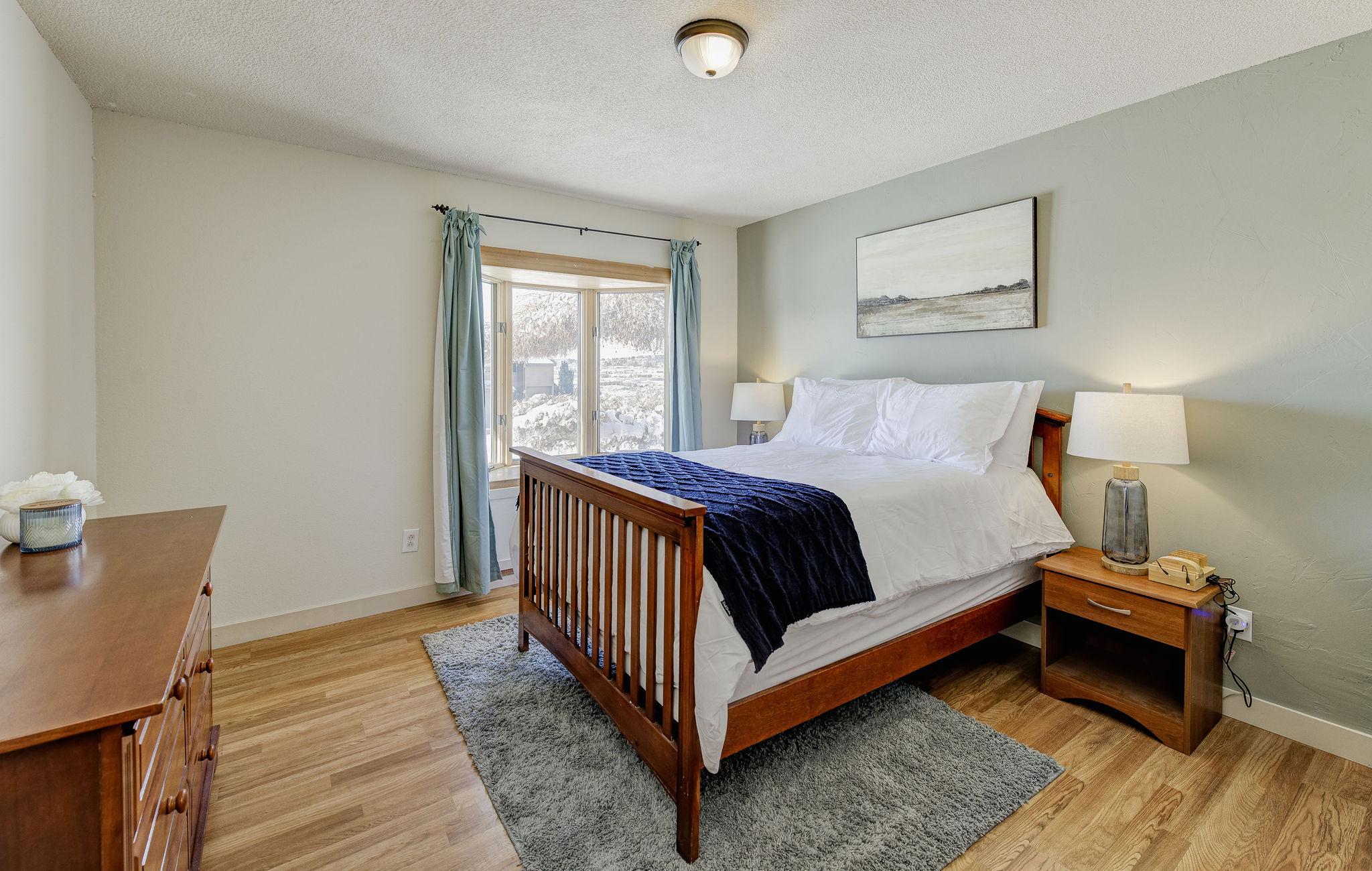 Full bedroom with amazing views of the Wenatchee Valley and Cascade Mountains