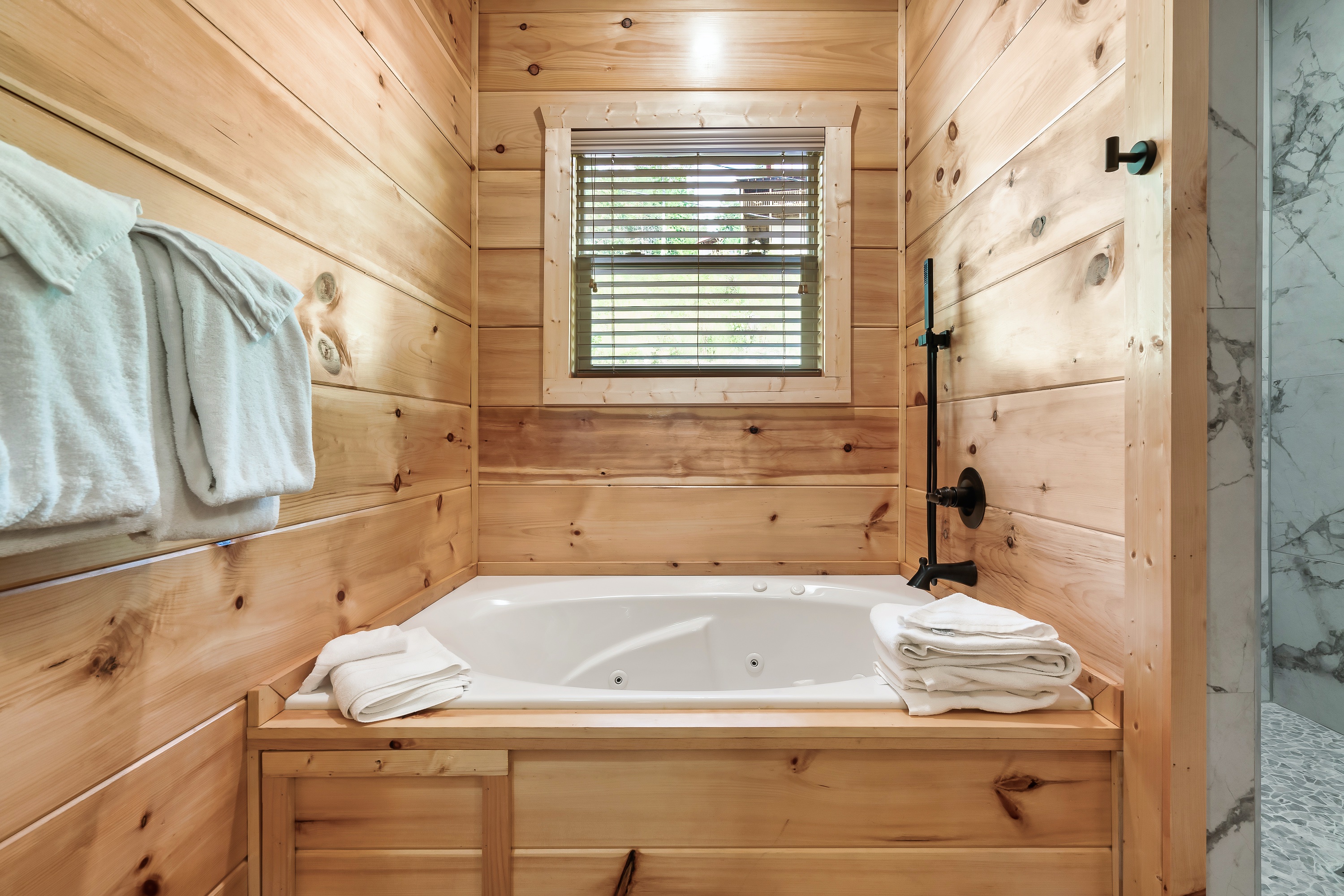 Giant soaking tub in the primary bathroom