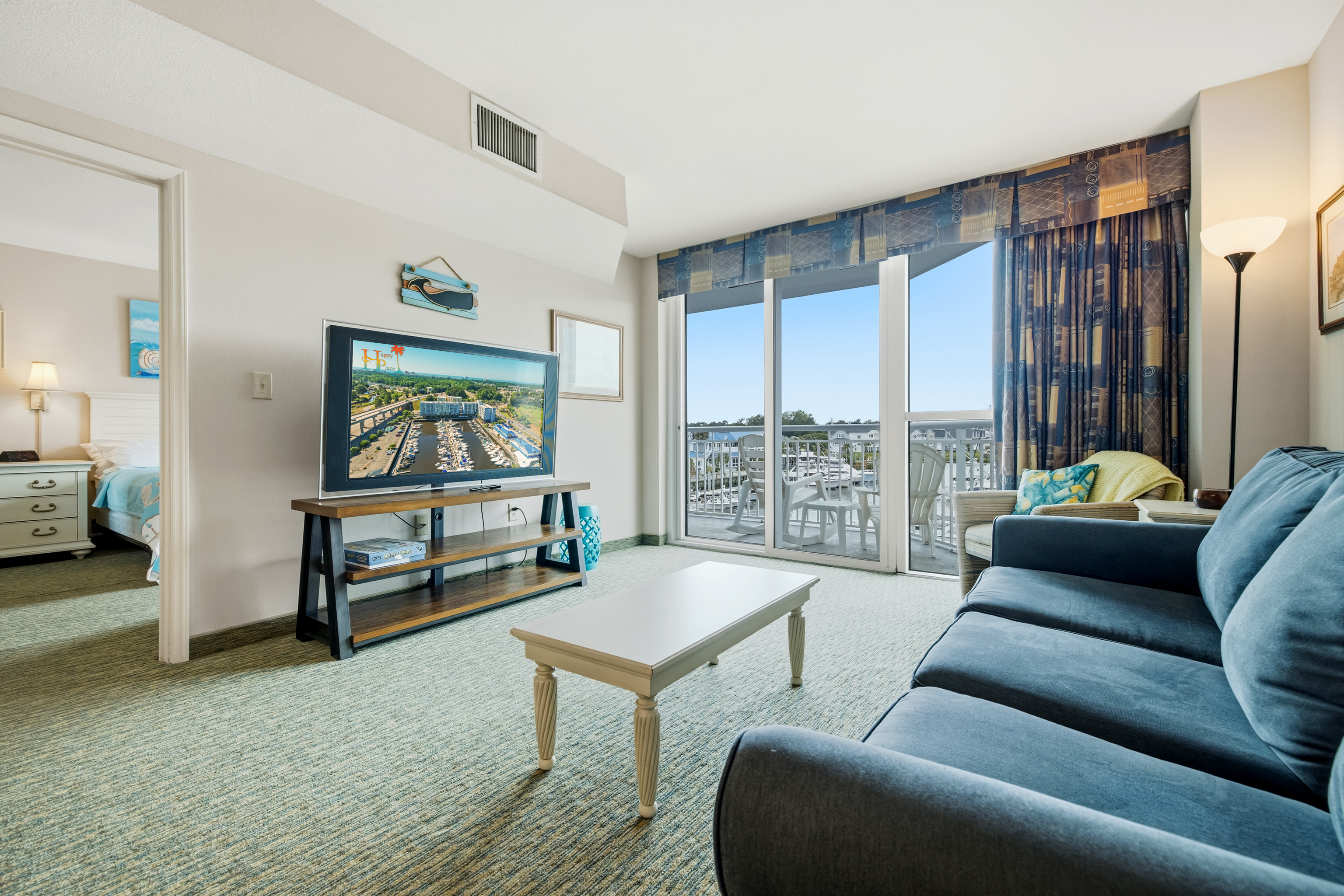Over 1,000 square feet of bright, open living with the water just past the sliding doors ⭐
